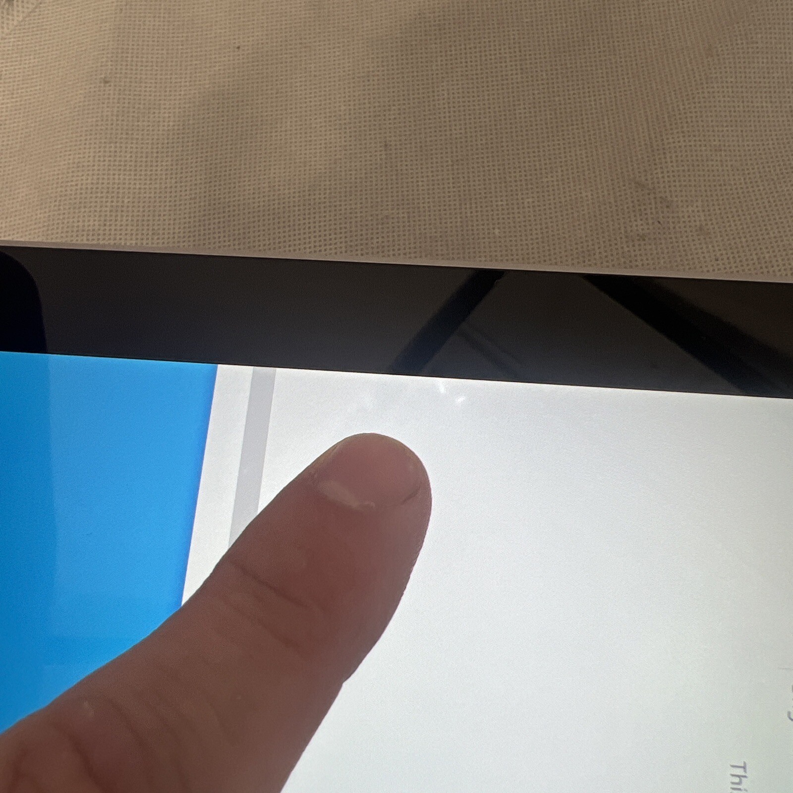 Microsoft Surface Pro 5th Gen 1807 12.3″ Tablet 128GB Wi-Fi + Cellular LTE