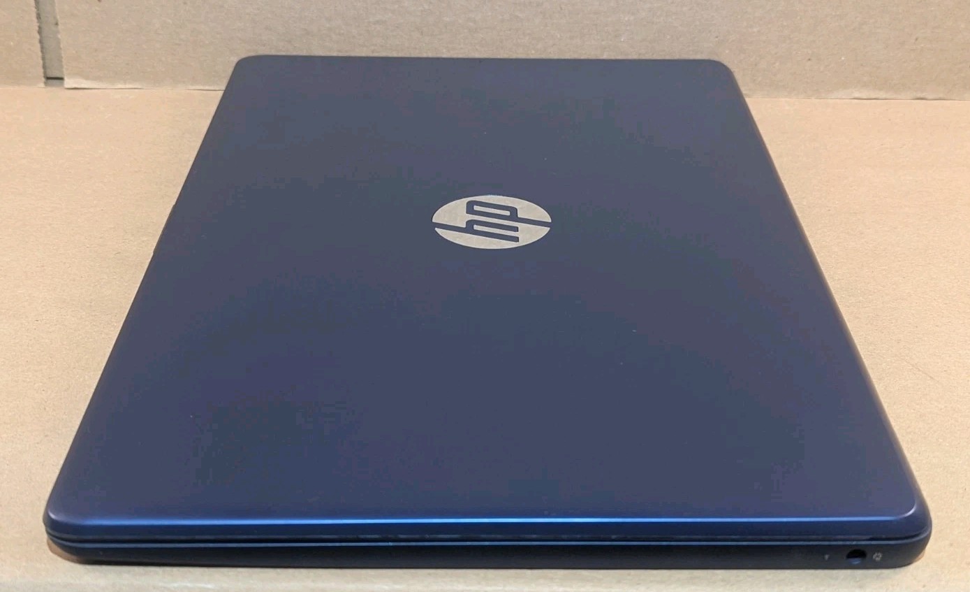 HP ‎14-CB171WM Stream 14″ (64GB, Intel Celeron N4000, 1.1 GHz, 4GB) Laptop Blue