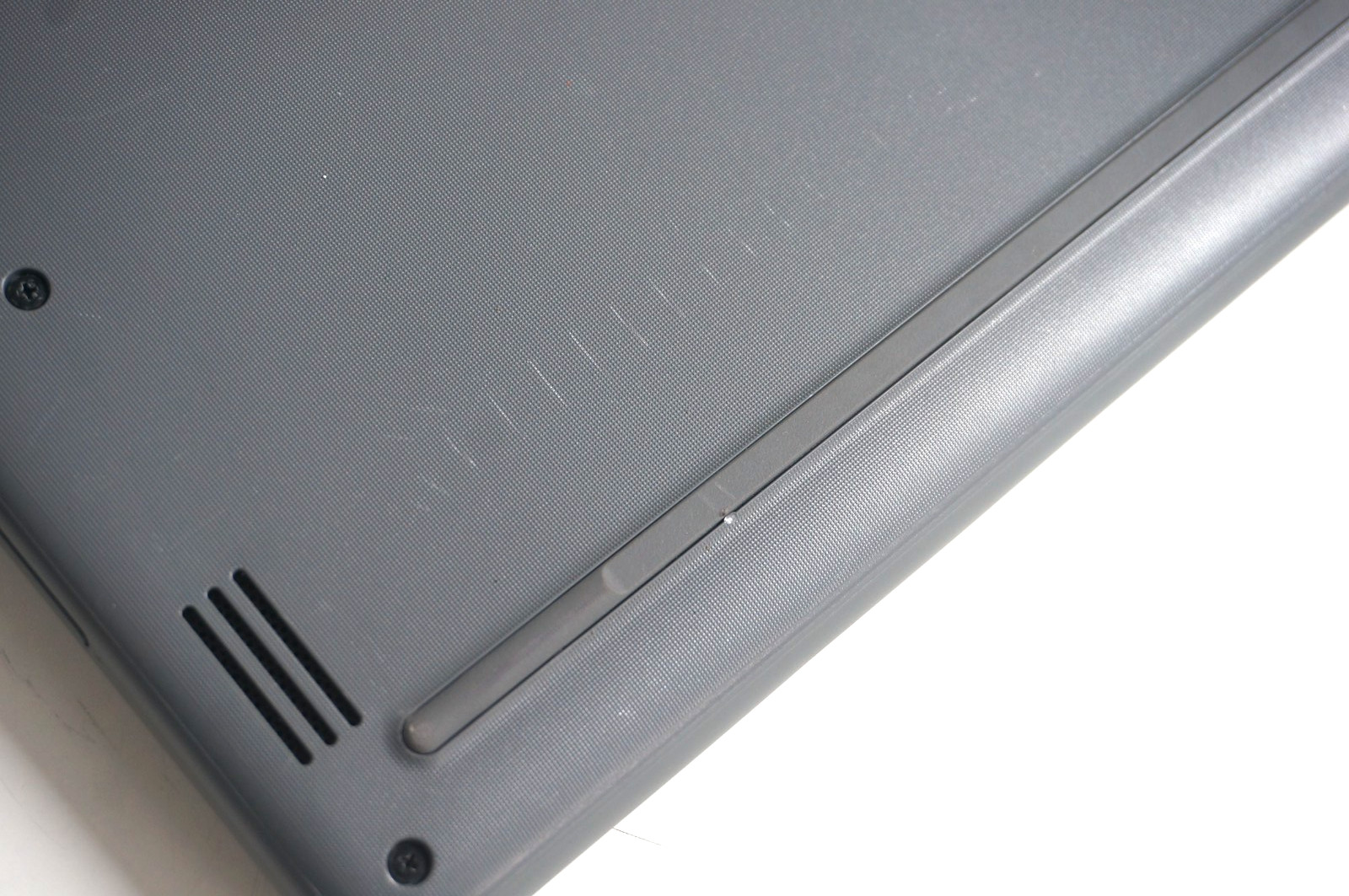 Dell Latitude 3120-Intel Celeron N5100 1.10GHz 4GB RAM 128GB SD-No OS No Battery