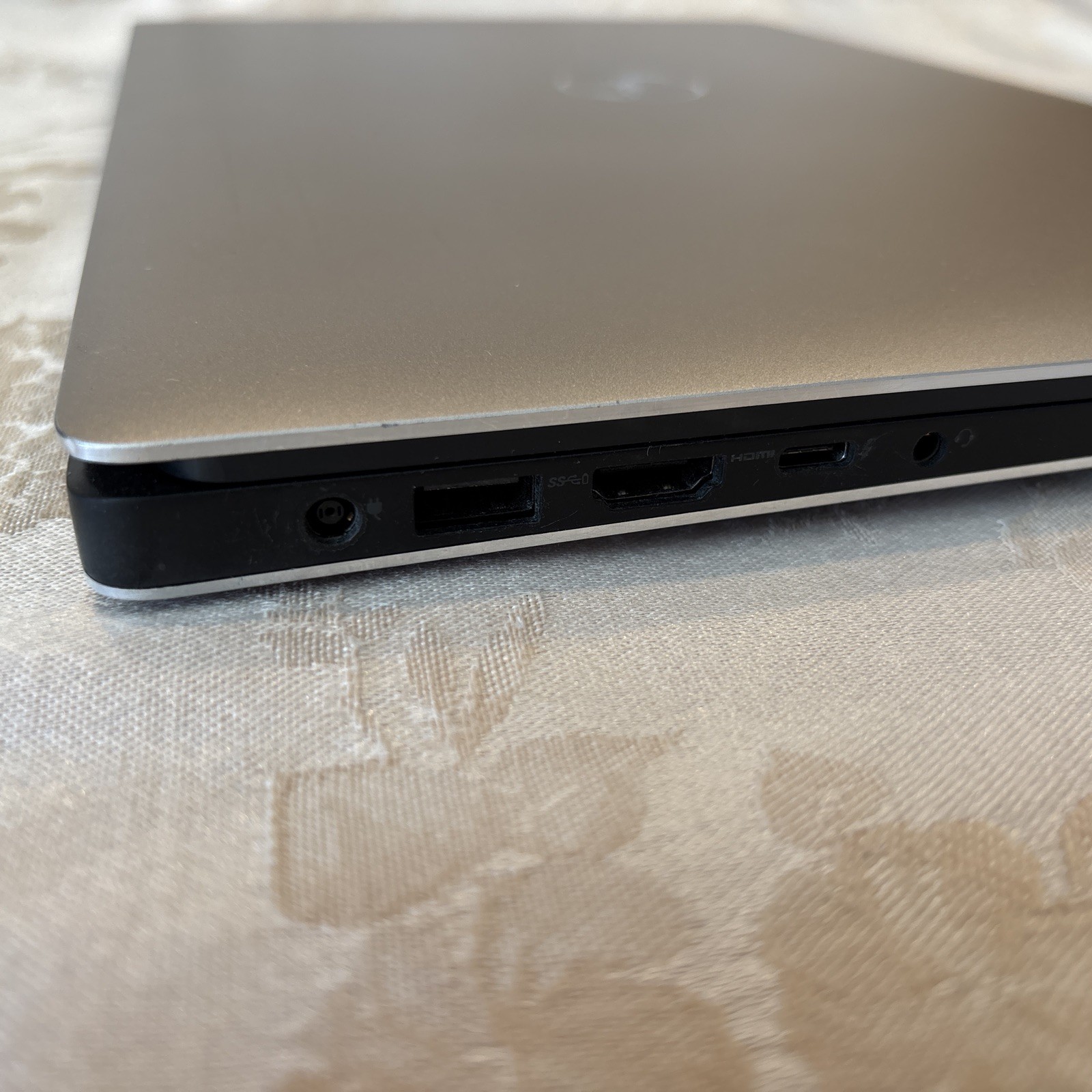 Dell Precision XPS 5540 15in XEON E2276M 64GB 2TB SSD NVIDIA T1000 Win11 Pro WKS
