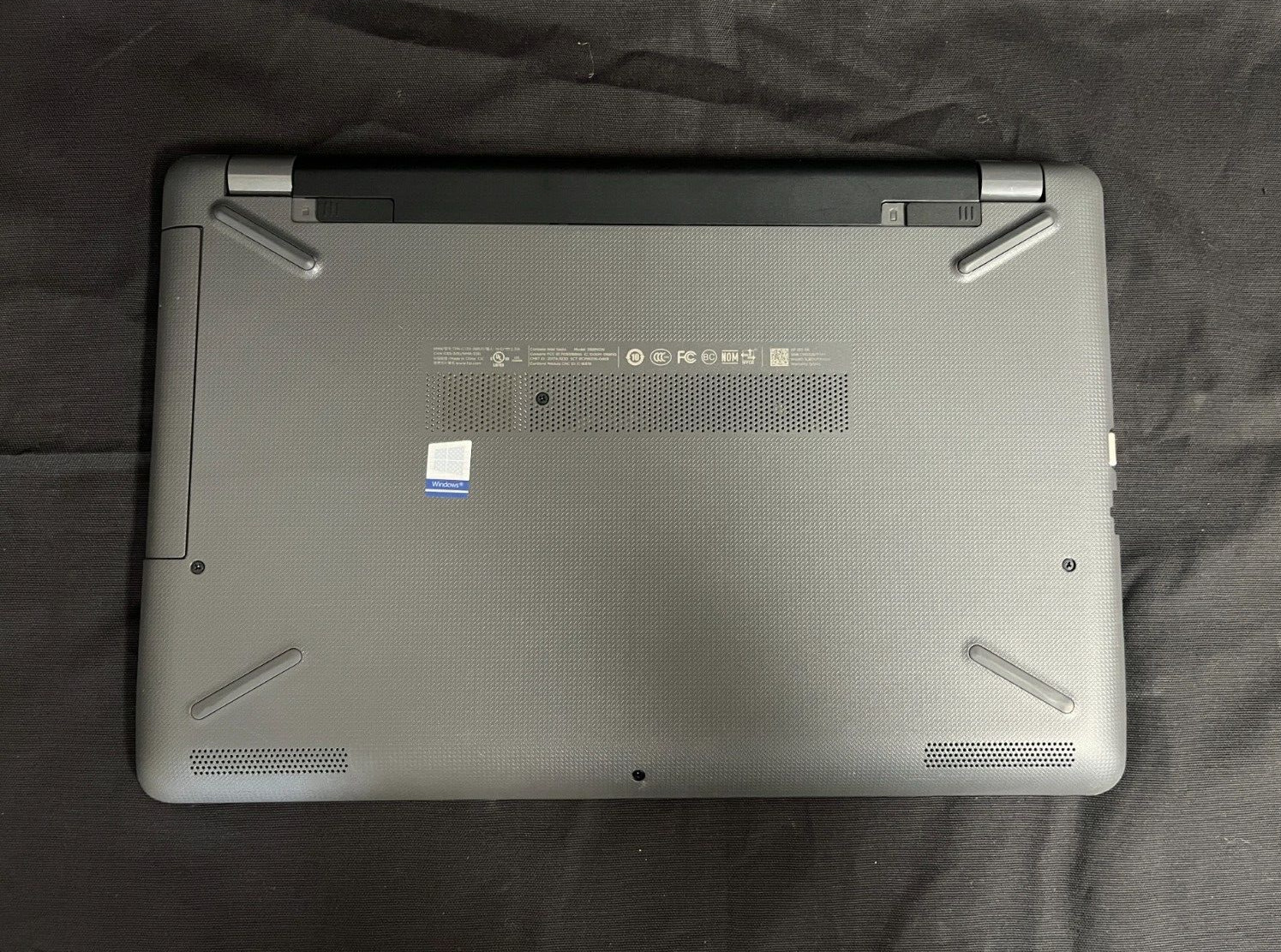 HP 255 G6 | 237 GB SSD | AMD A6-9220 | 8GB DDR4 RAM | USED