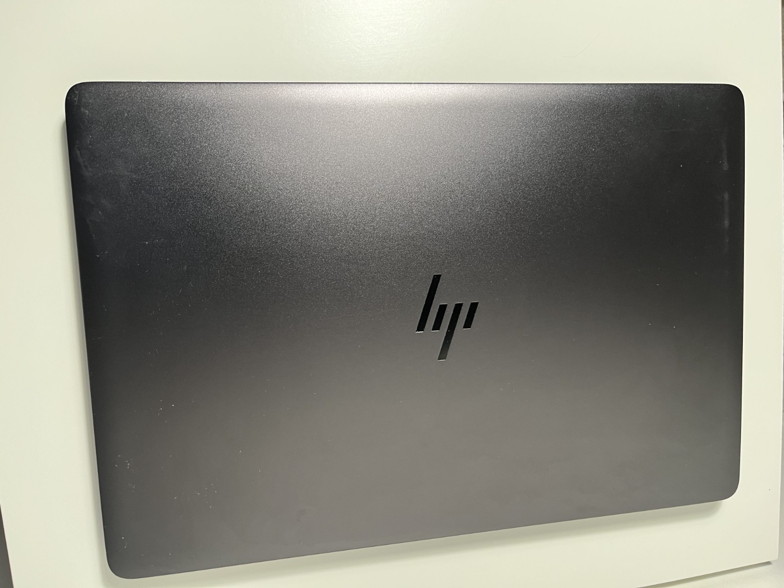 HP Zbook Studio G4 – 4k 15″ – i7-7820HQ – NVIDIA Gpu – 16gb – 256gb – READ DESC