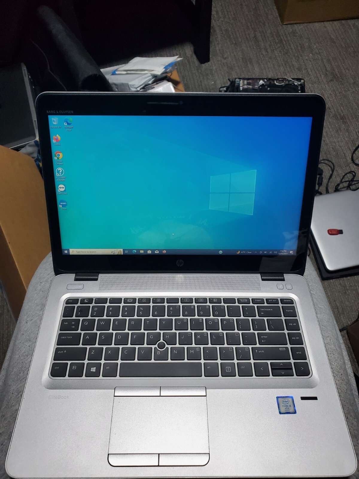 HP EliteBook 840 G3, 14″ (512GB SSD, Intel Core i5 6th Gen., 2.40 GHz, 16GB)…
