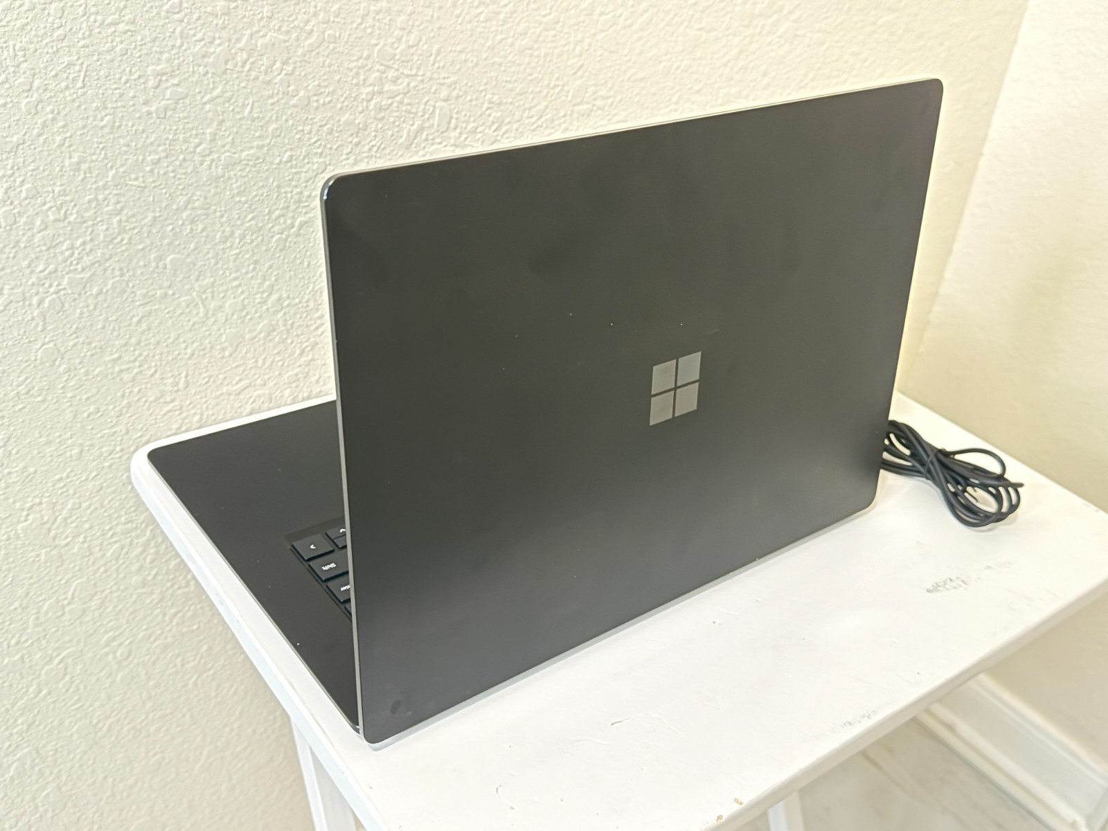Surface Laptop 3 15″ i7 16GB 512GB SSD Win11 Pro | Office | Adobe Full Suite