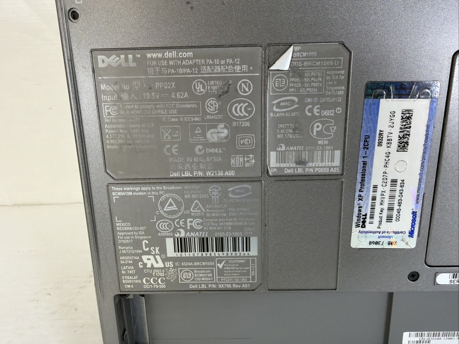 DELL INSPIRON 8600 Boot Pentium M 1 GB Geforce FX 5200 NO HDD/OS/ Batt – READ
