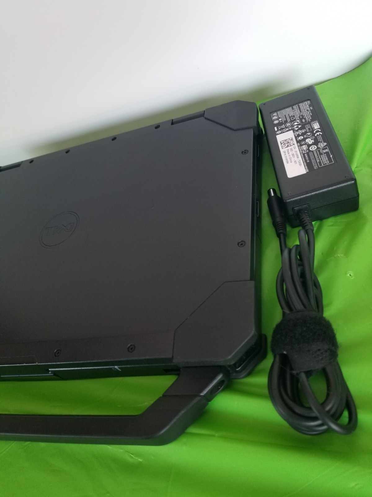 DELL LATITUDE RUGGED 5420 i7-8650U 32GB RAM,512 SSD TOUCH, WIN , 1.90 Toughbook