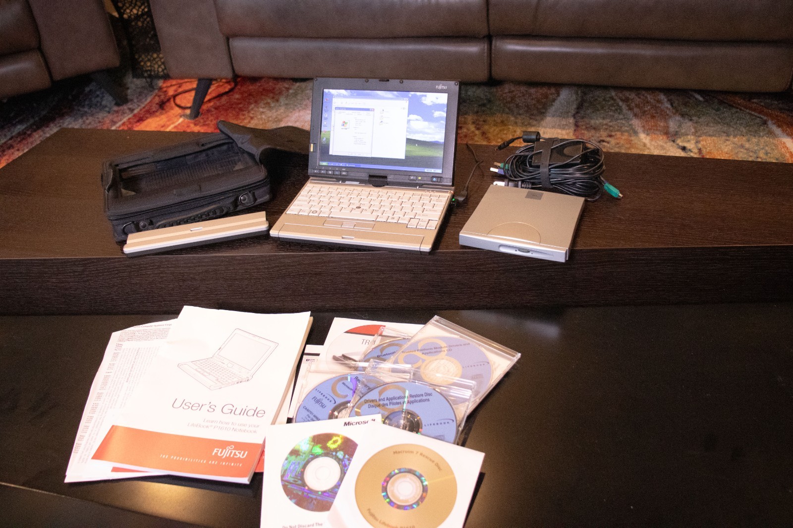 UMPC Collection: Sony U101/P, U70/P,UX280 (bad video),Fujitsu P1610 + acc/parts