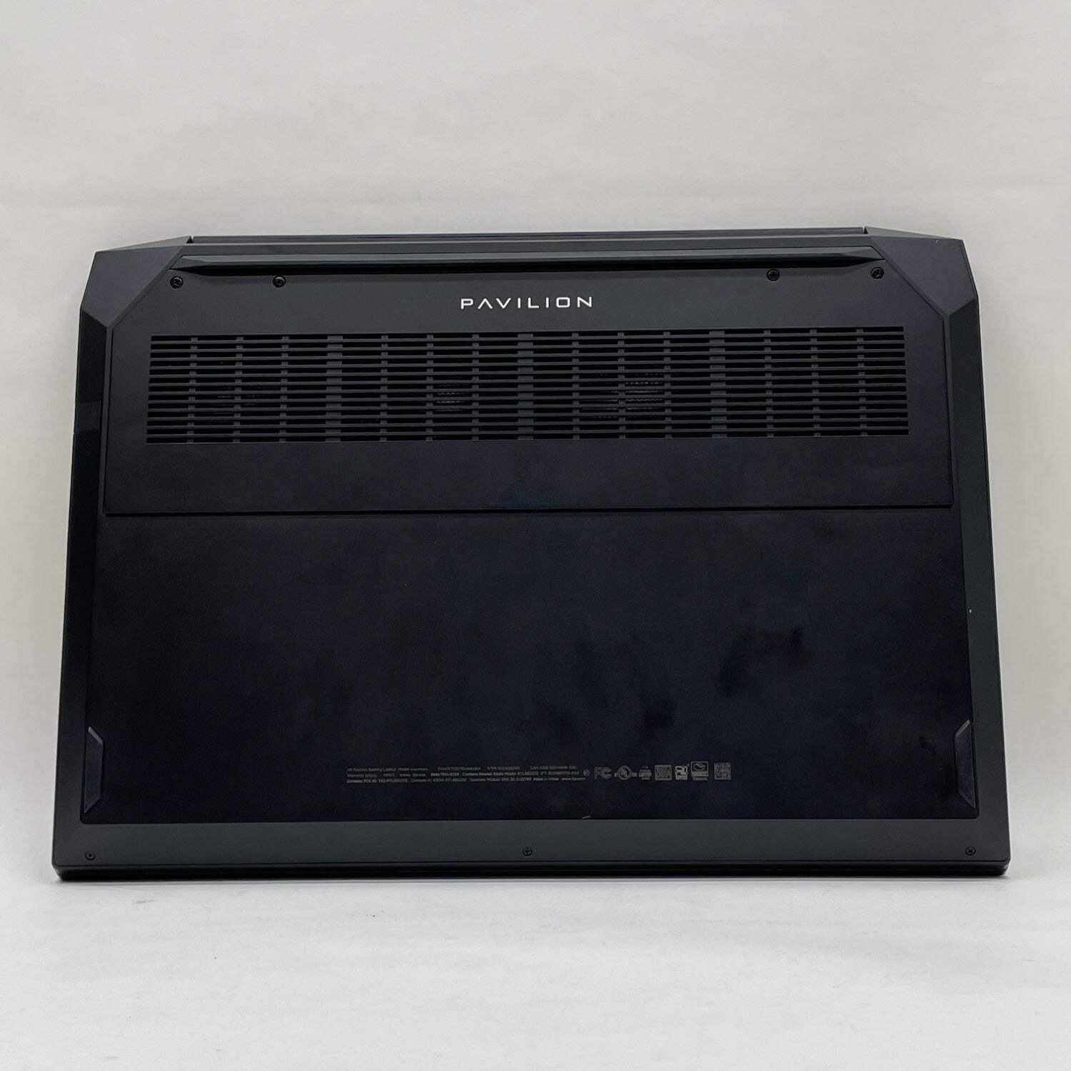 HP Pavilion 15-EC0XXX 15.6″ Ryzen 5 3550H 2.1GHz 6GB RAM 256GB SSD
