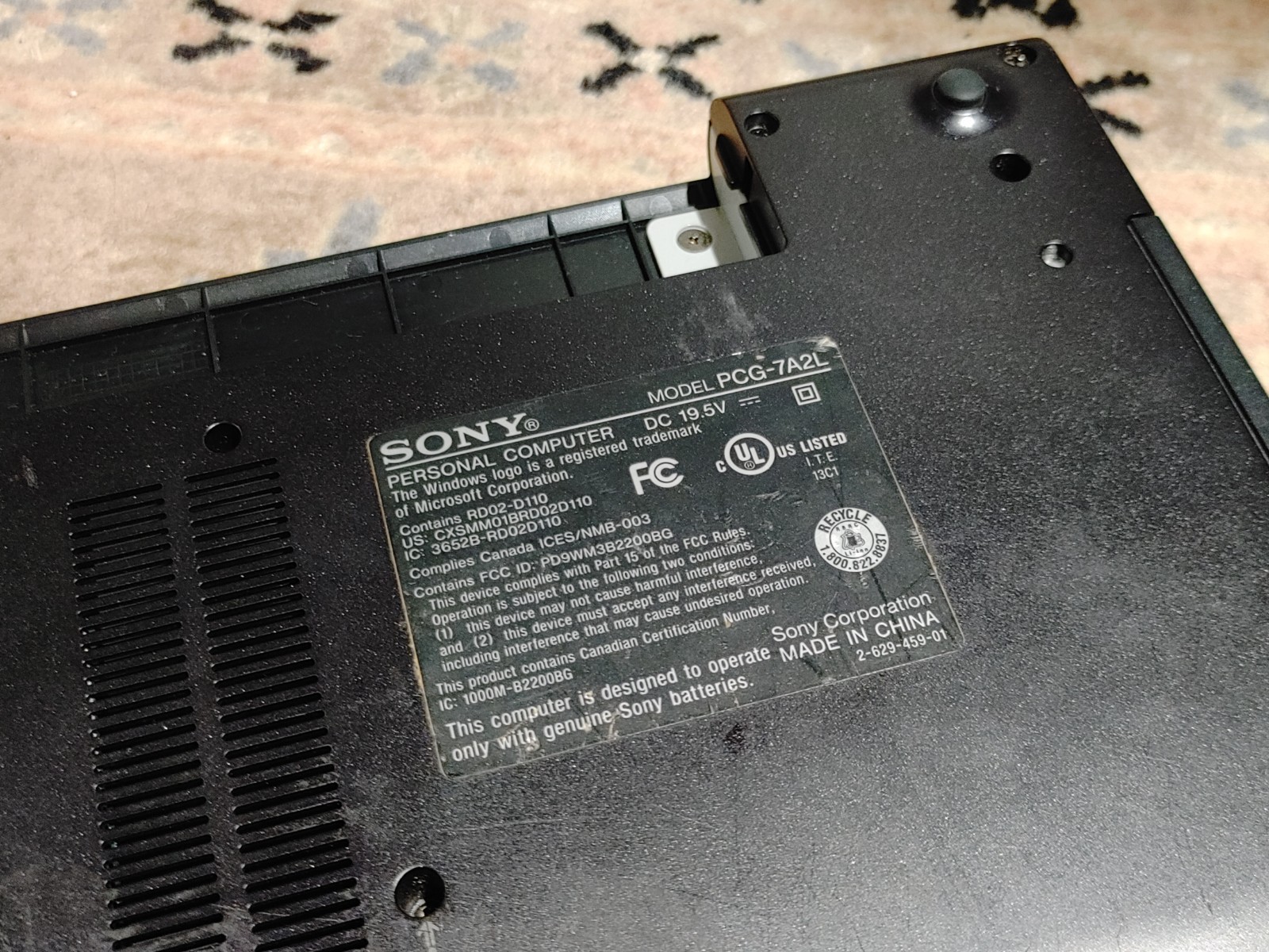 Sony Vaio VGN-FS640/W PCG-7A2L Laptop NO OS/BATTERY