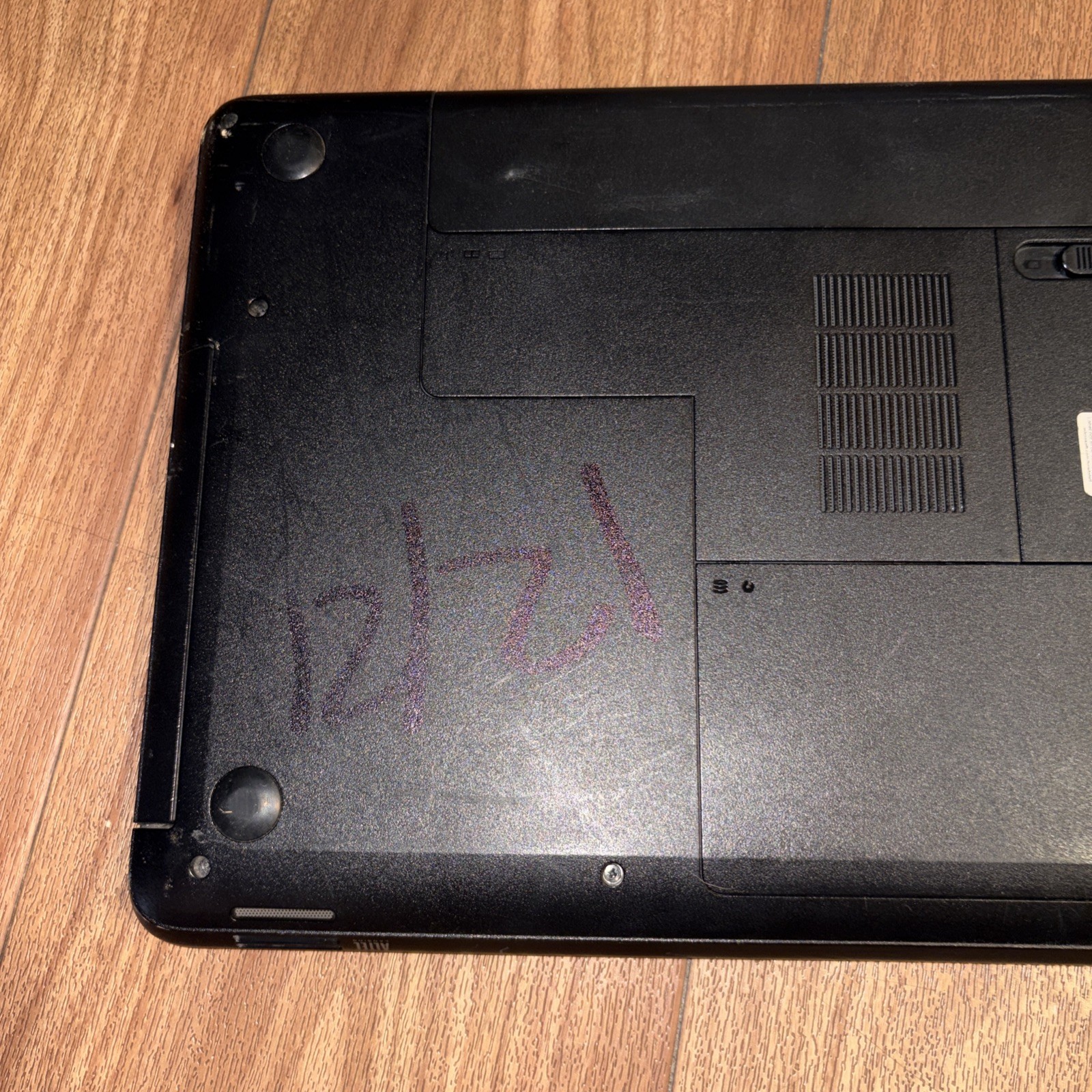 Compaq Presario CQ58-a10nr 15.6″ Notebook – AMD E1-1200 1.4 Ghz, 6 GB, 520 GB