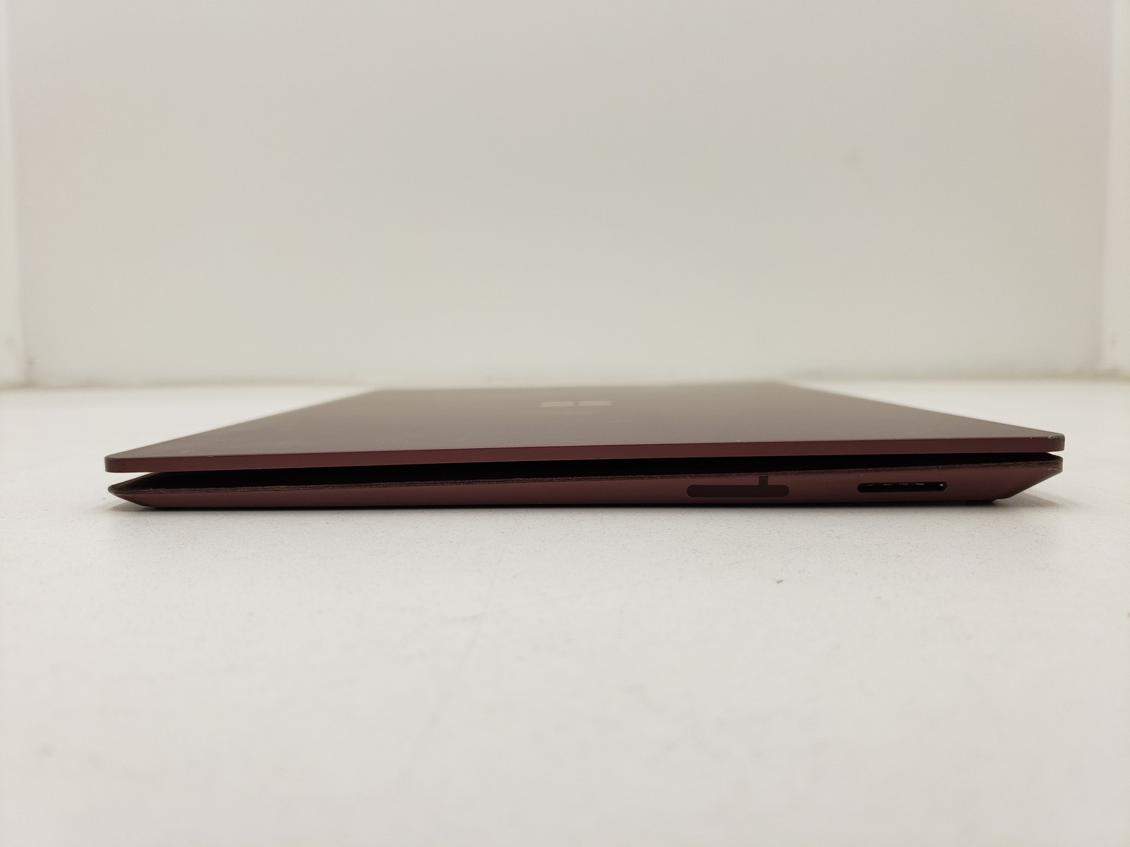 Microsoft Surface Laptop 1769 Intel Core i5-7200U 8GB RAM 256GB SSD 13.5″ Win 11