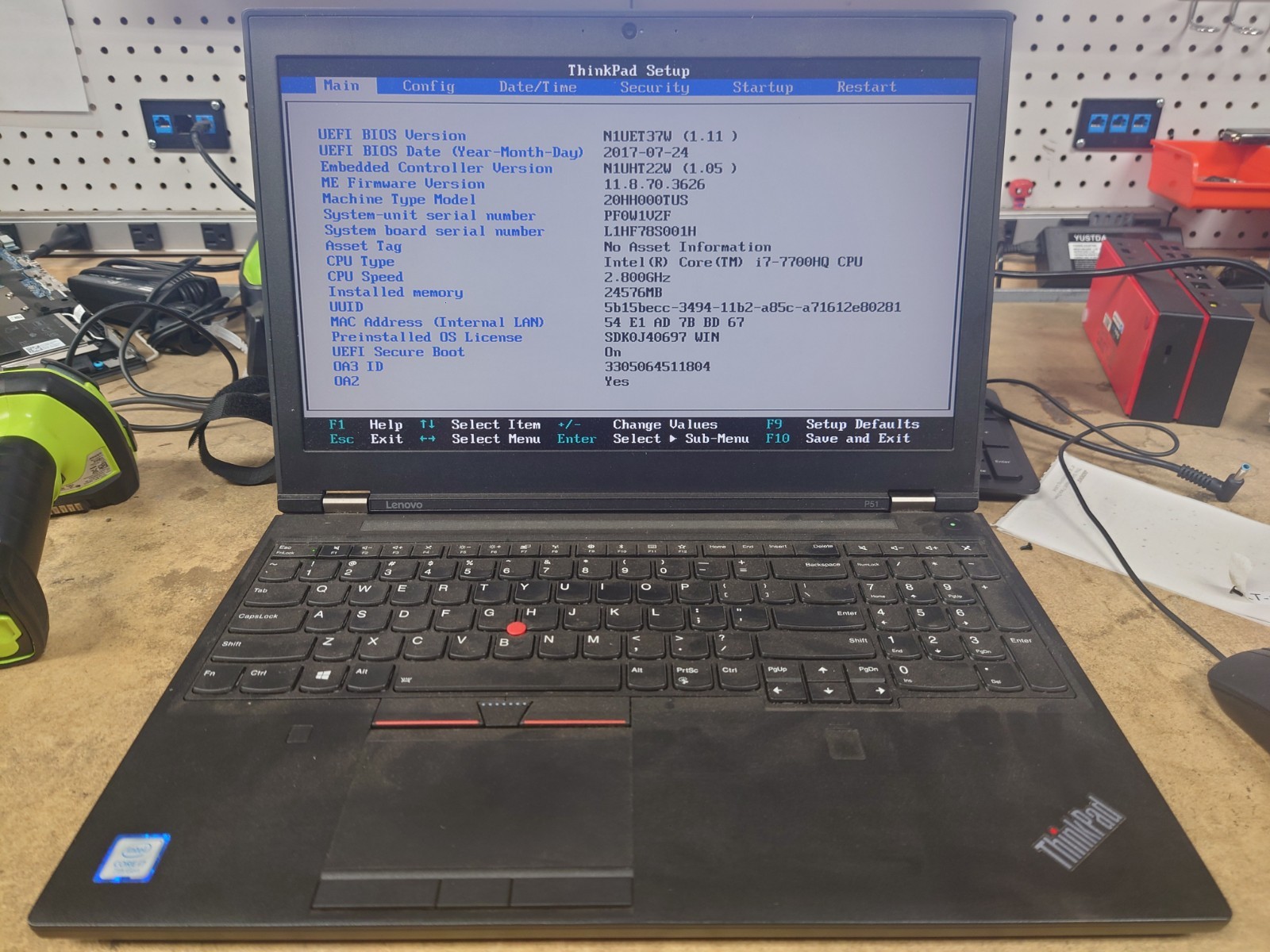 Lenovo ThinkPad P51 15.6″ FHD i7-7700HQ 24GB RAM NVIDIA M1200M No Battery/OS/SSD