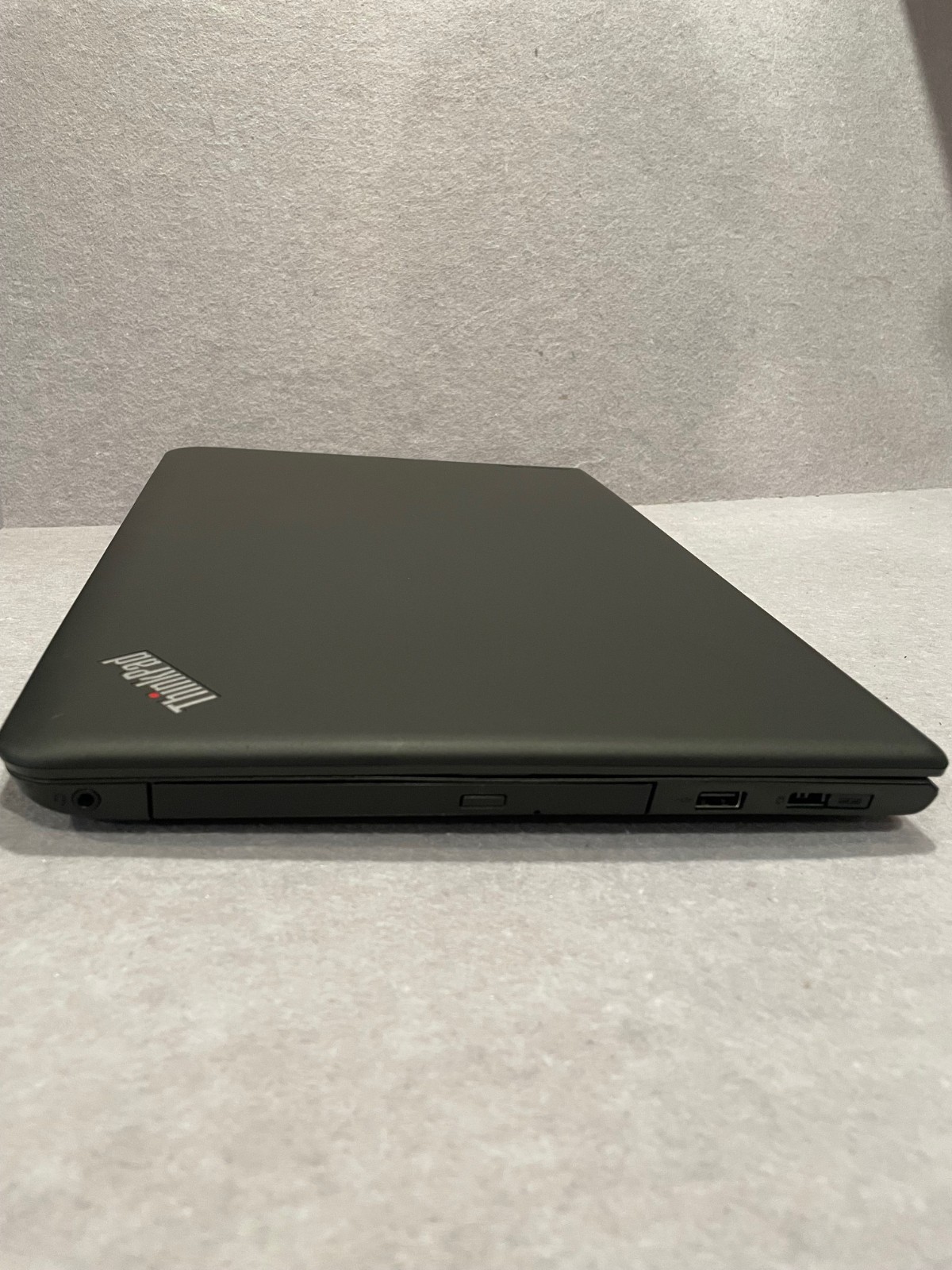 IBM THINKPAD LAPTOP E550 INTEL I3 TYPE 20DF 4GB RAM 500GB HARD DRIVE 15″ AS IS