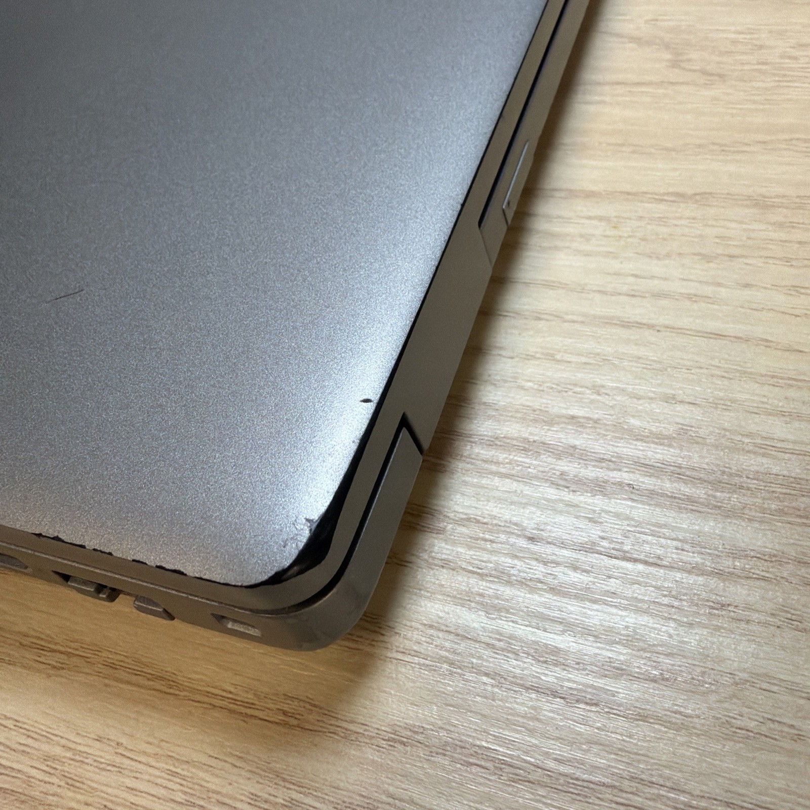Dell Latitude 5520 i5-1145G7 16GB 512GB SSD 15″ FHD Win11 Fair