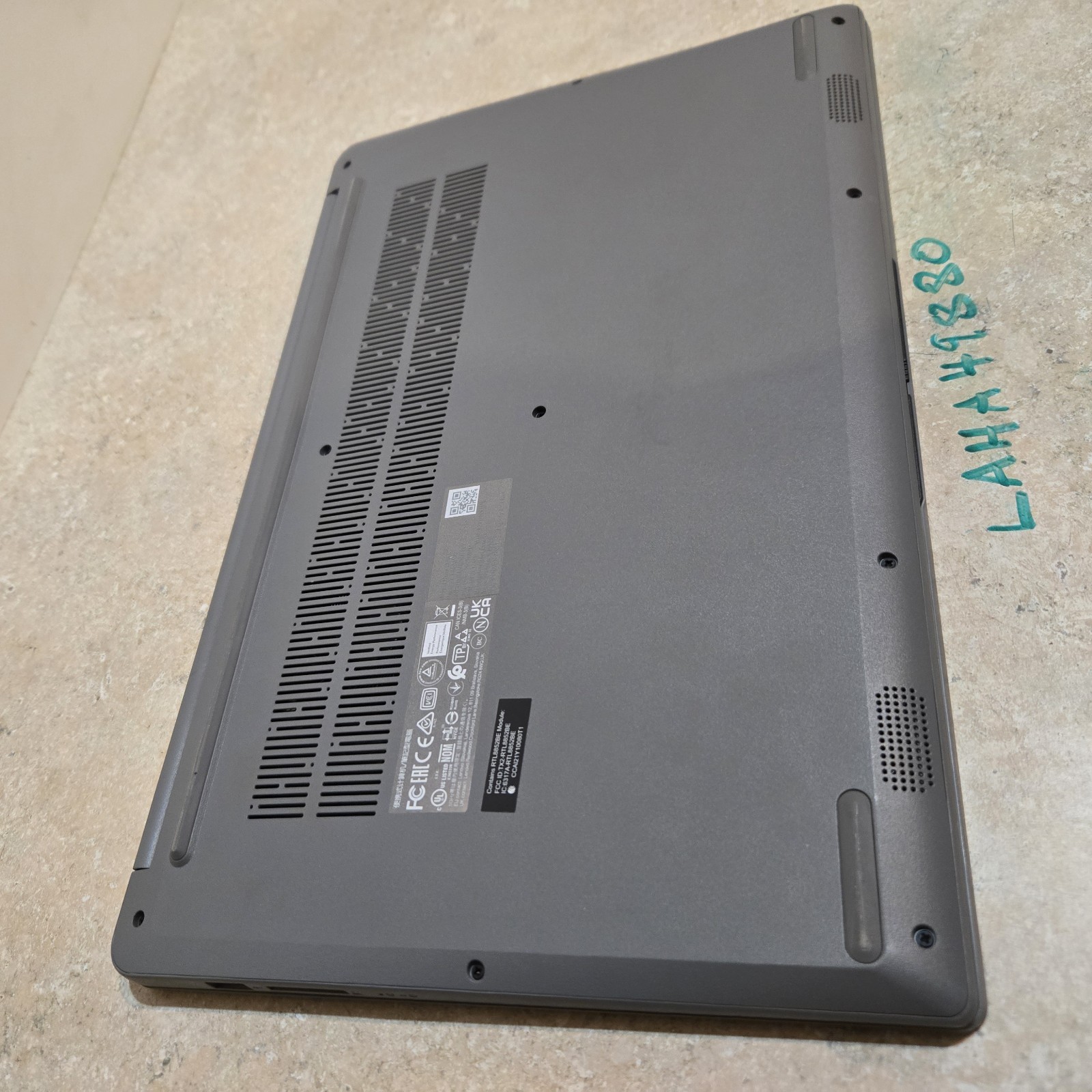 Lenovo ideapad 1 Laptop – 15.6″ HD – AMD Athlon – 128GB – Model 15AMN7