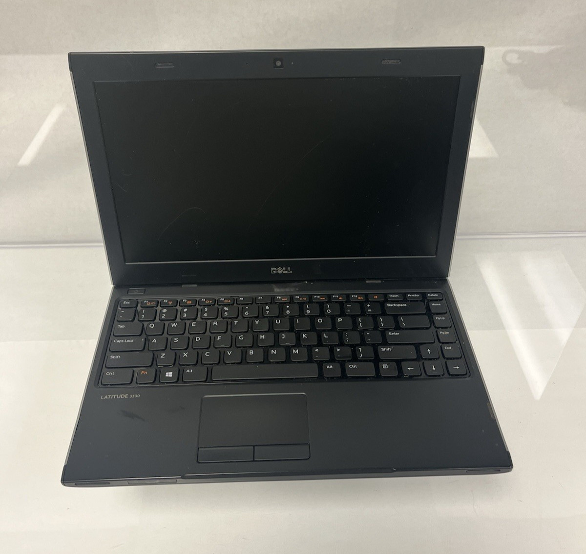 Dell Latitude 3300 13.3″ Intel Core i3-2375M CPU @ 1.50Ghz 4GB Ram 64GB SSD