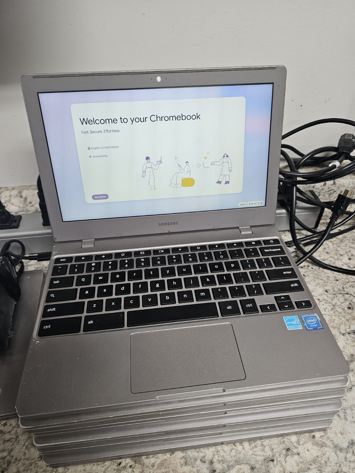 5 Samsung Chromebook 4 XE310XBA 11.6 Intel Celeron Chrome OS Working School 6129