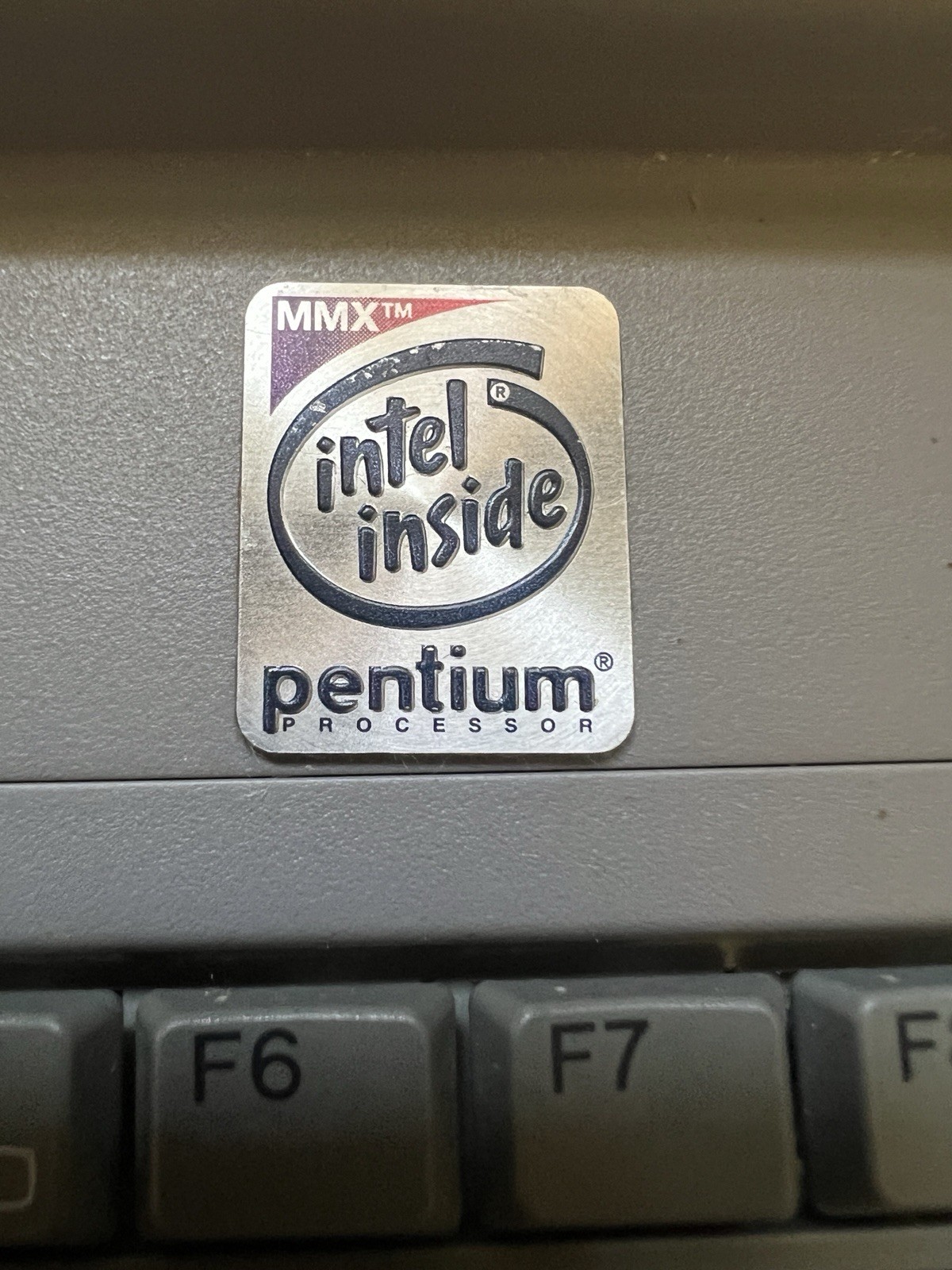 Vintage Toshiba Satellite 330CDT Intel Pentium MMX Windows 95 For Rebuild Parts