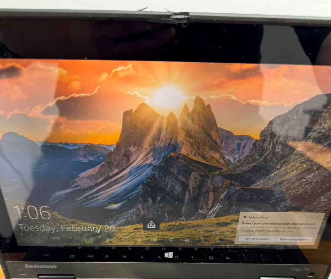 Lenovo ThinkPad Yoga 11e Laptop Windows 11.6″ Touch 4gb, 128gb SSD *SEE PHOTOS*