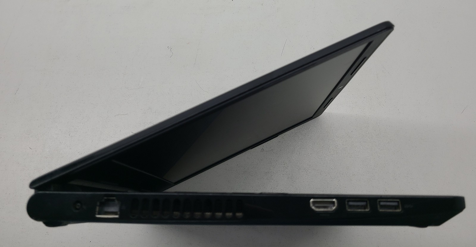 Dell Inspiron 15-3567 15.6″ Laptop Intel i3-7130U 8GB RAM NO HD/OS (FL)