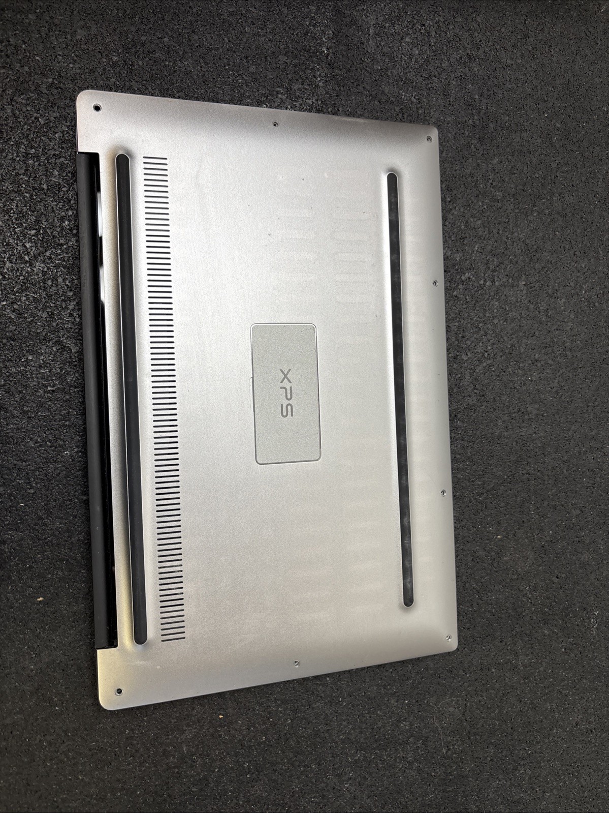 Dell XPS 13 9360 1.8GHz i7-8550U 8th Gen 8GB RAM 256GB SSD + Win 11 Pro * READ*