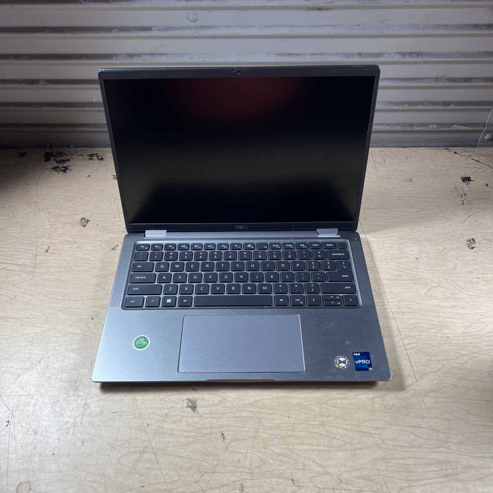 DELL LATITUDE 7440 INTEL CORE I7-1365U 16GB RAM **HAS DENTS **NO HD/ NO CADDIE/