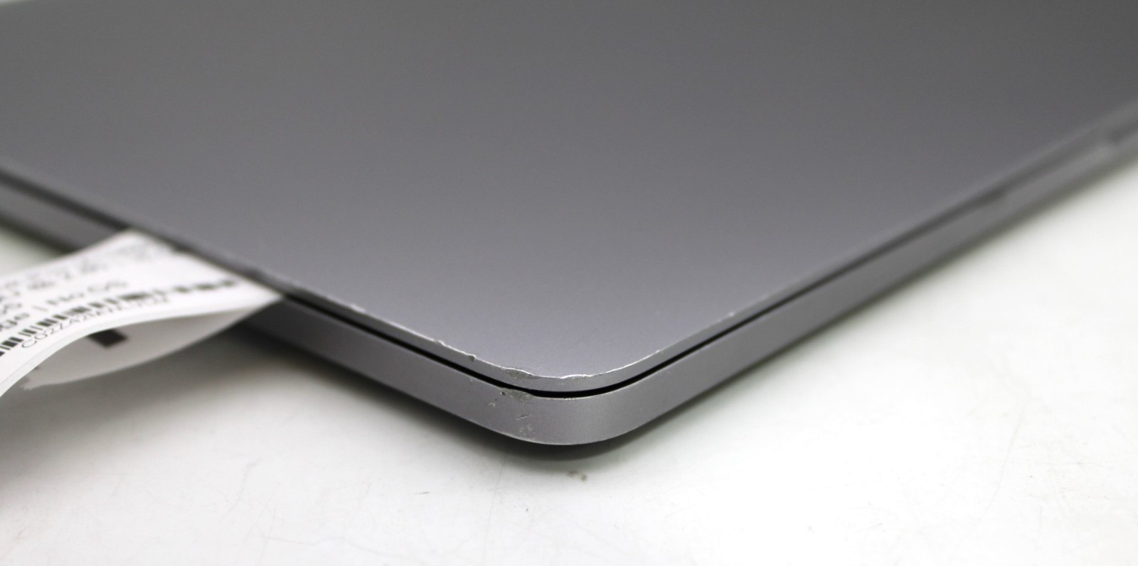 Apple MacBook Pro A1989-i7-8569U@2.8GHz-16GB DDR4 RAM-NO STORAGE/OS*USED/TESTED*