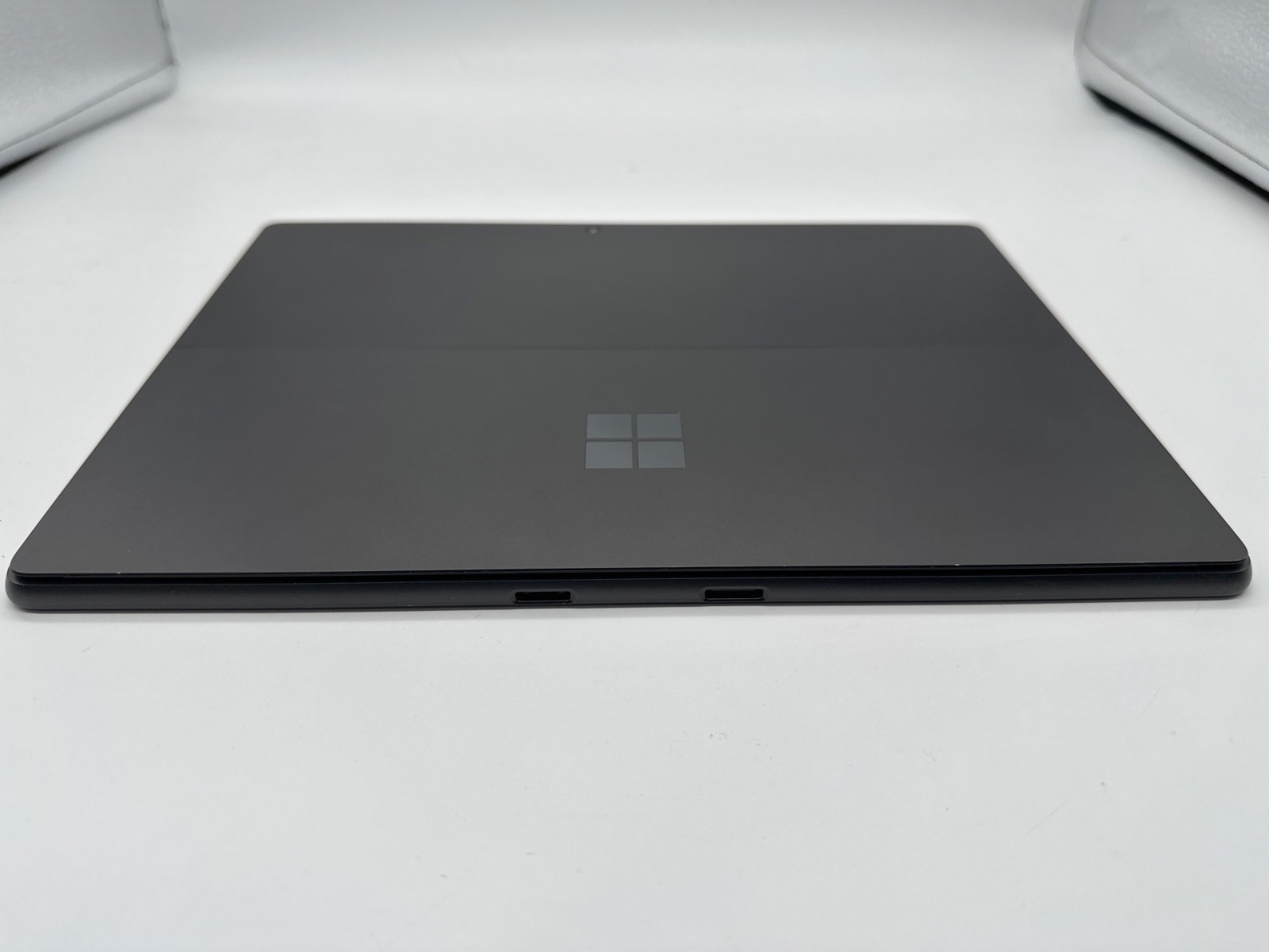 Microsoft Surface Pro 11 Copilot+ PC 13″ Snapdragon X Plus 16GB 512GB Win11 Home