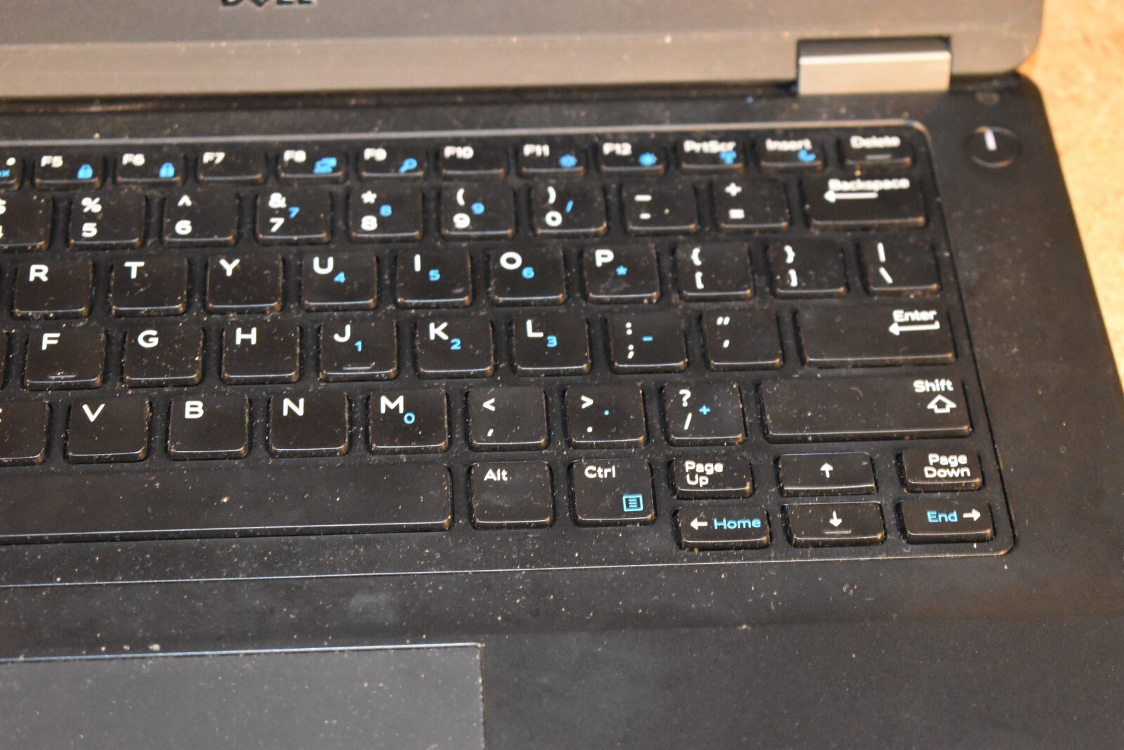 Dell Latitude E5470 Quad Core i5-6440HQ 2.6GHz 256GB SSD Windows 7 Pro 32-bit