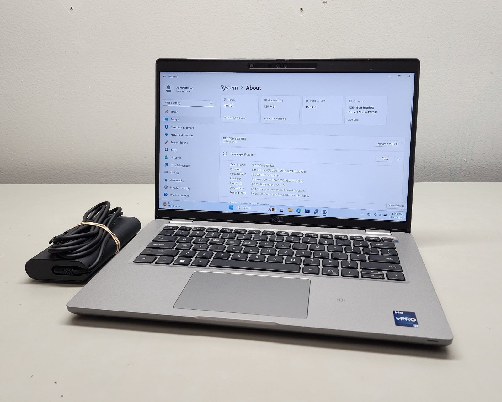 Dell Latitude 5431 14″ i7-1270P 2.20GHz 16GB RAM 256GB SSD Windows 11 Pro