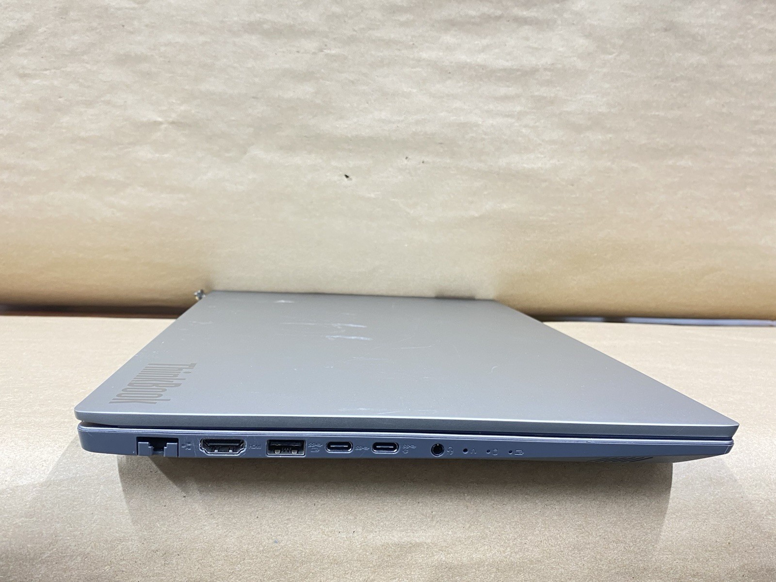 Lenovo 20RW – 15.5″ 1920×1080 – i5-10210U – 8GB – 128GB SSD – Win 11 Pro READ