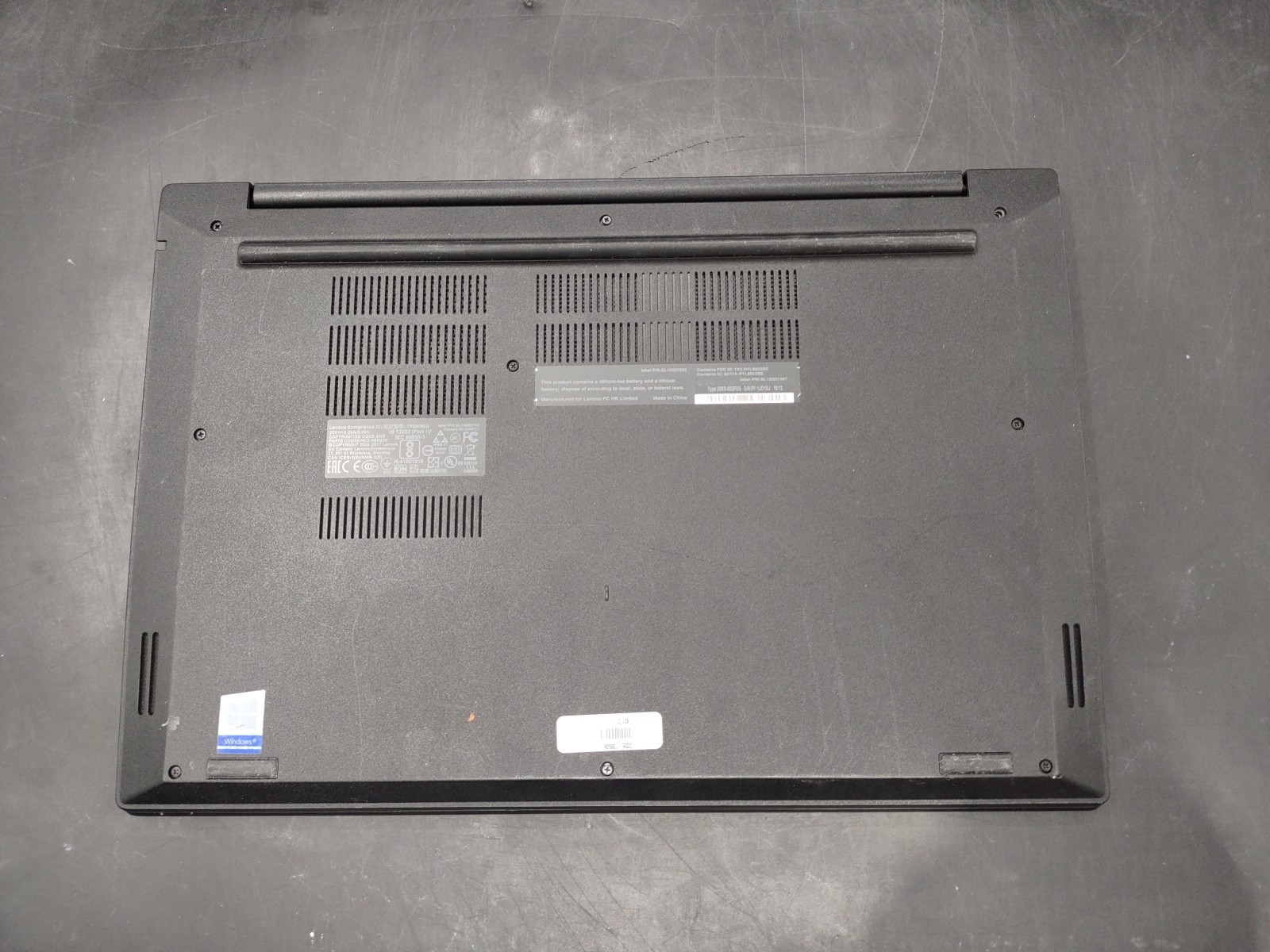 Lenovo Thinkpad E580 i7 8550U @ 1.80GHz 8GB RAM NO SSD NO OS