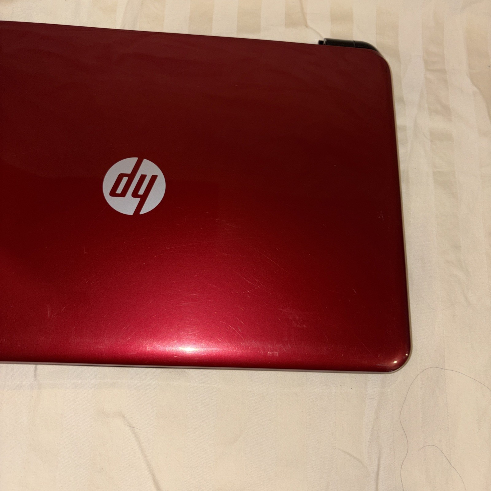 HP 15-r132wm 15.6″ Laptop Pentium N3540 2.16GHz 4GB Ram, No hdd, Boots to BIOS