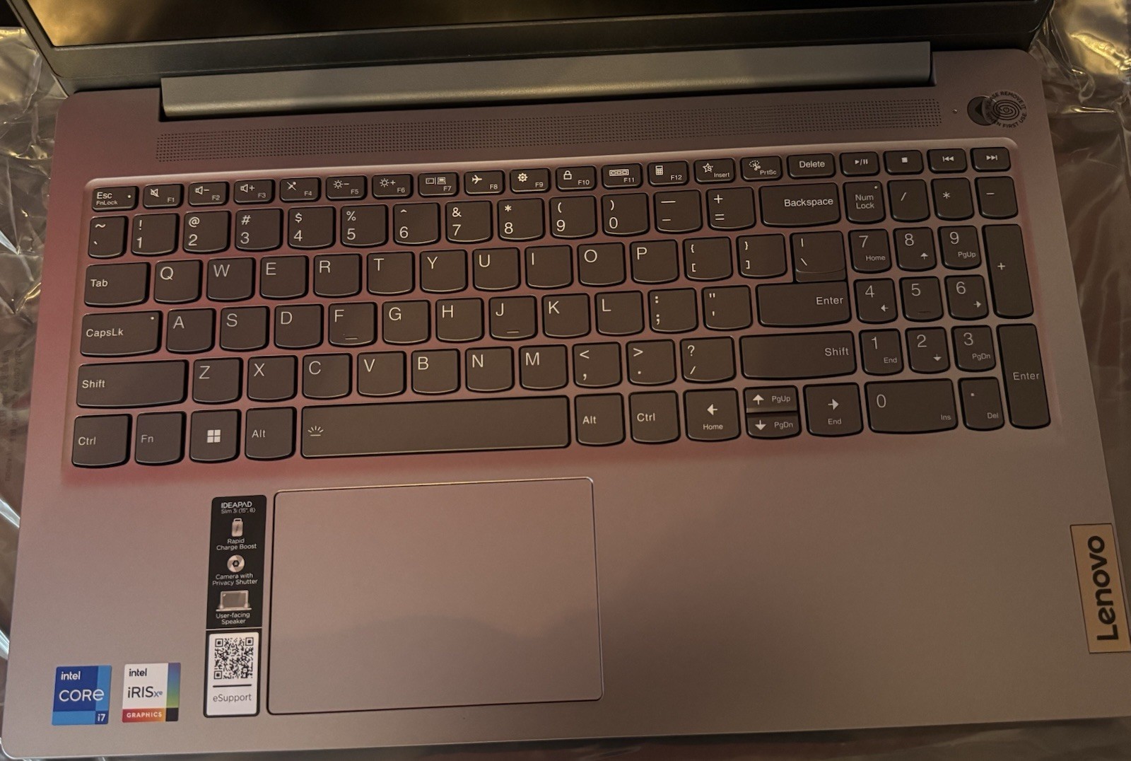 Lenovo IdeaPad Slim 3 15IRU8 I7-1355U 16GB RAM 1TB SSD 15.6 FHD Touchscreen W11