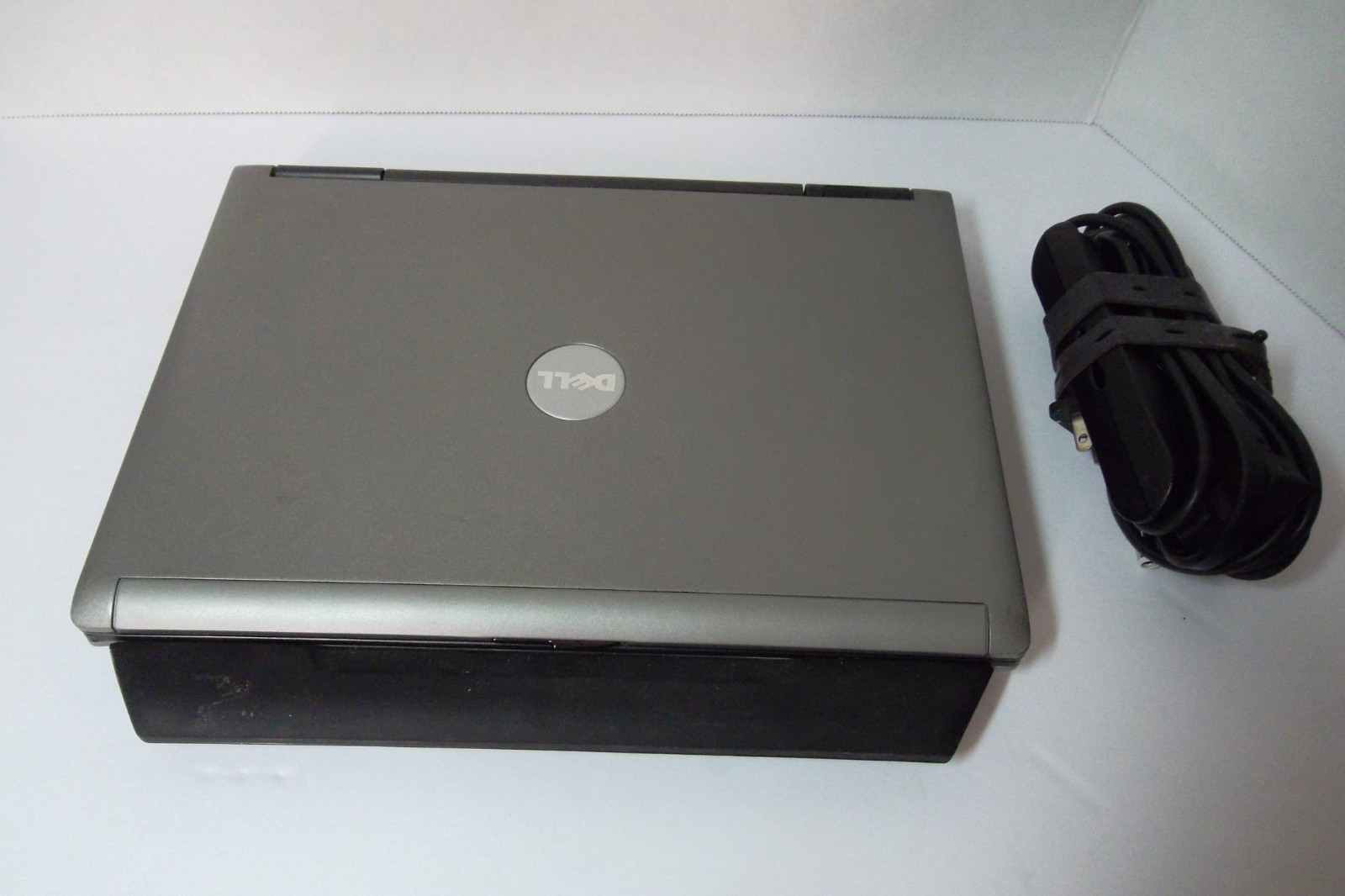 Dell Latitude D430 Intel C2D 1.20GHz 2GB Wi-Fi Bluetooth 1394 80GB Intel 945GMS