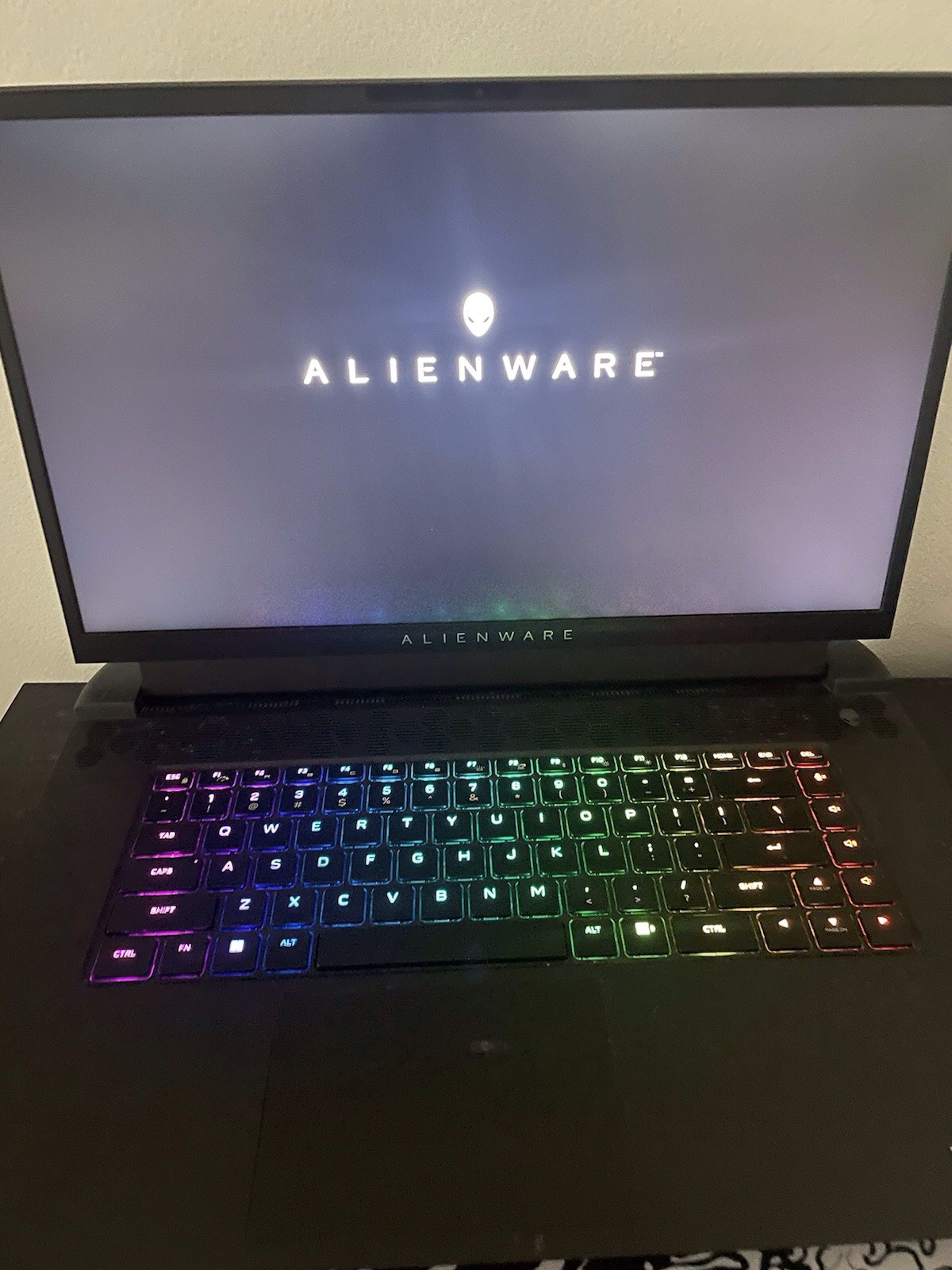 Alienware Gaming Laptop AMD Ryzen 9 6900HX RTX 3070 Ti Backlit Keyboard Black