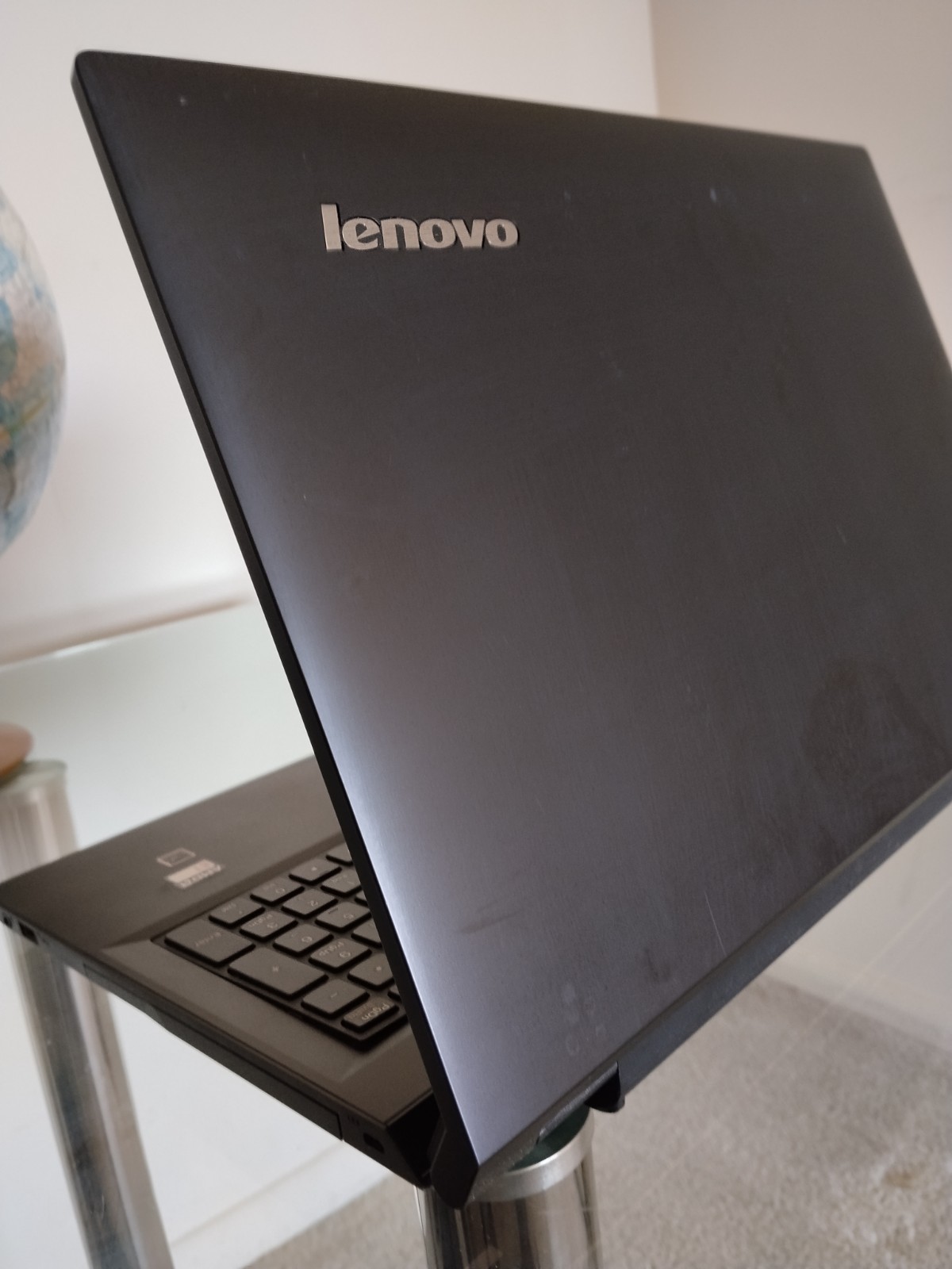 Lenovo B50-45 15.6″ AMD A8 16GB RAM 256GB SSD – Ready to be used of the Box