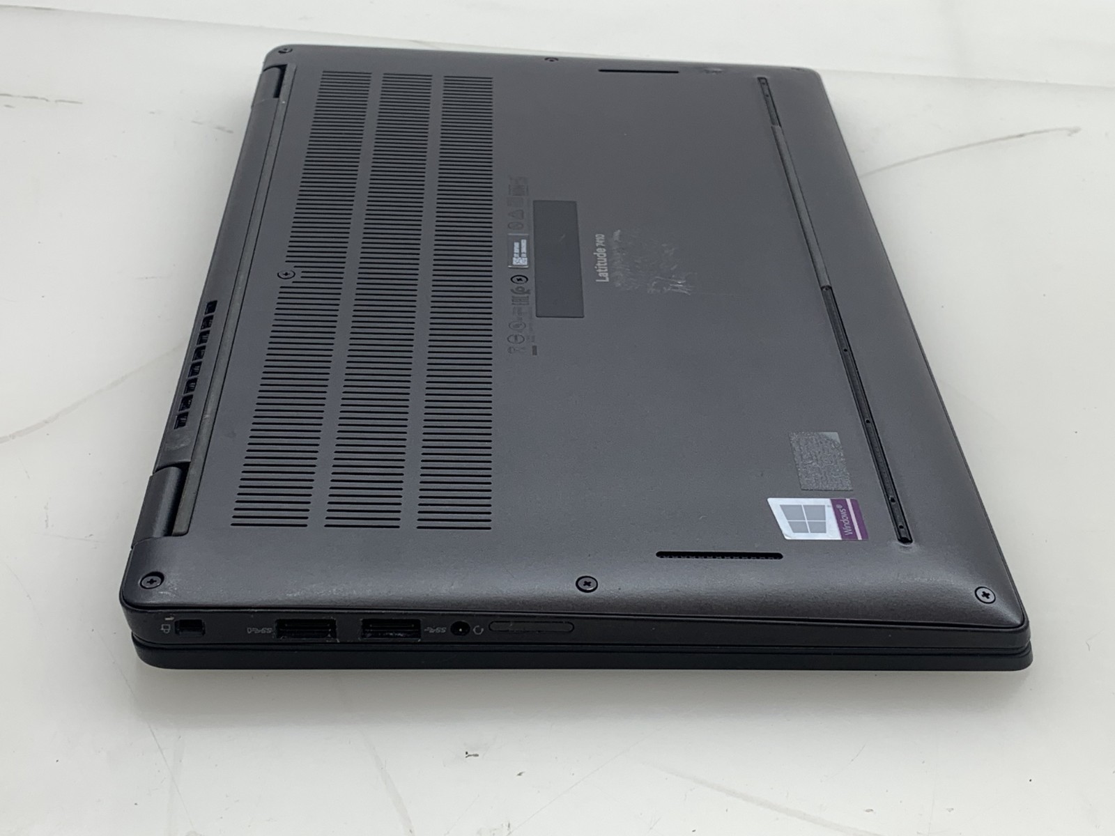 DELL LATITUDE 7410 i7-10610U@ 1.80GHz 16GB RAM 512GB NVMe W11P TOUCH W/AC *READ