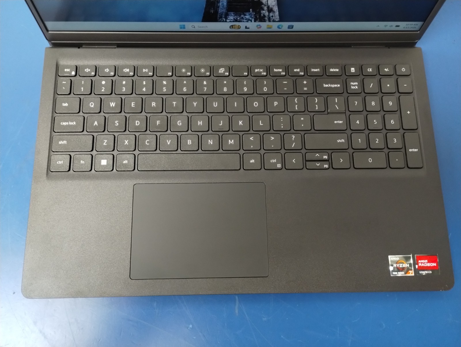 DELL 15 DC15255 G8MK9, AMD Ryzen 7 7730U, 2.00 GHz, 16 GB RAM, 512 GB NVMe SSD