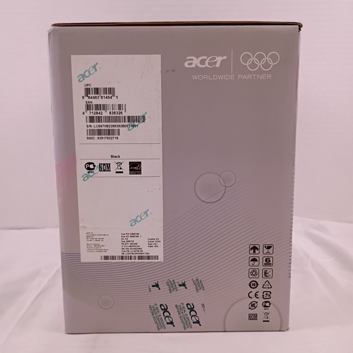 Acer Aspire One Intel Atom 10.1″ 160GB 1GB Netbook w/ External Drive, Mouse, Bag