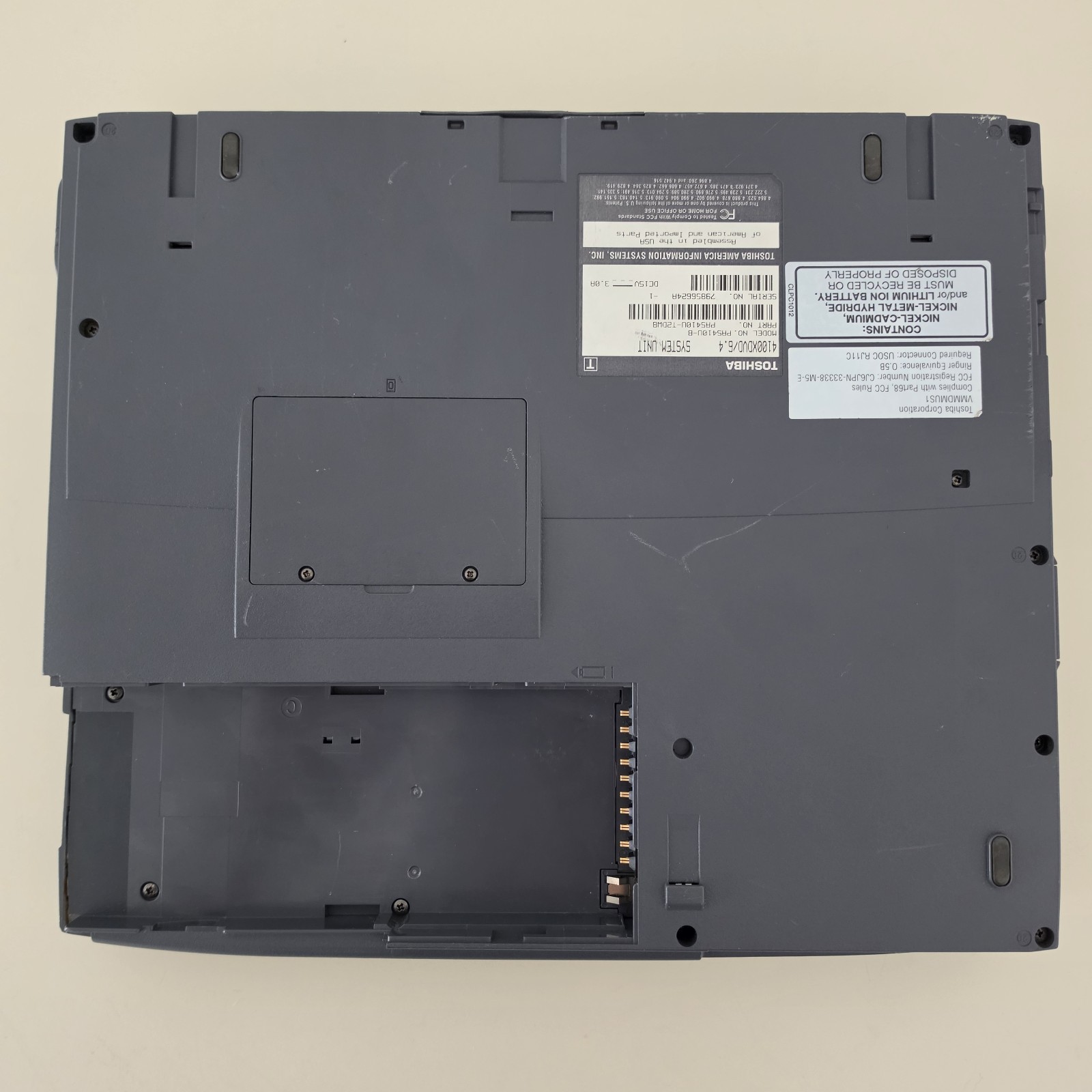 RETRO 14.1″ Vintage TOSHIBA Satellite 4100XDVD Laptop – 128MB RAM – 60GB HDD