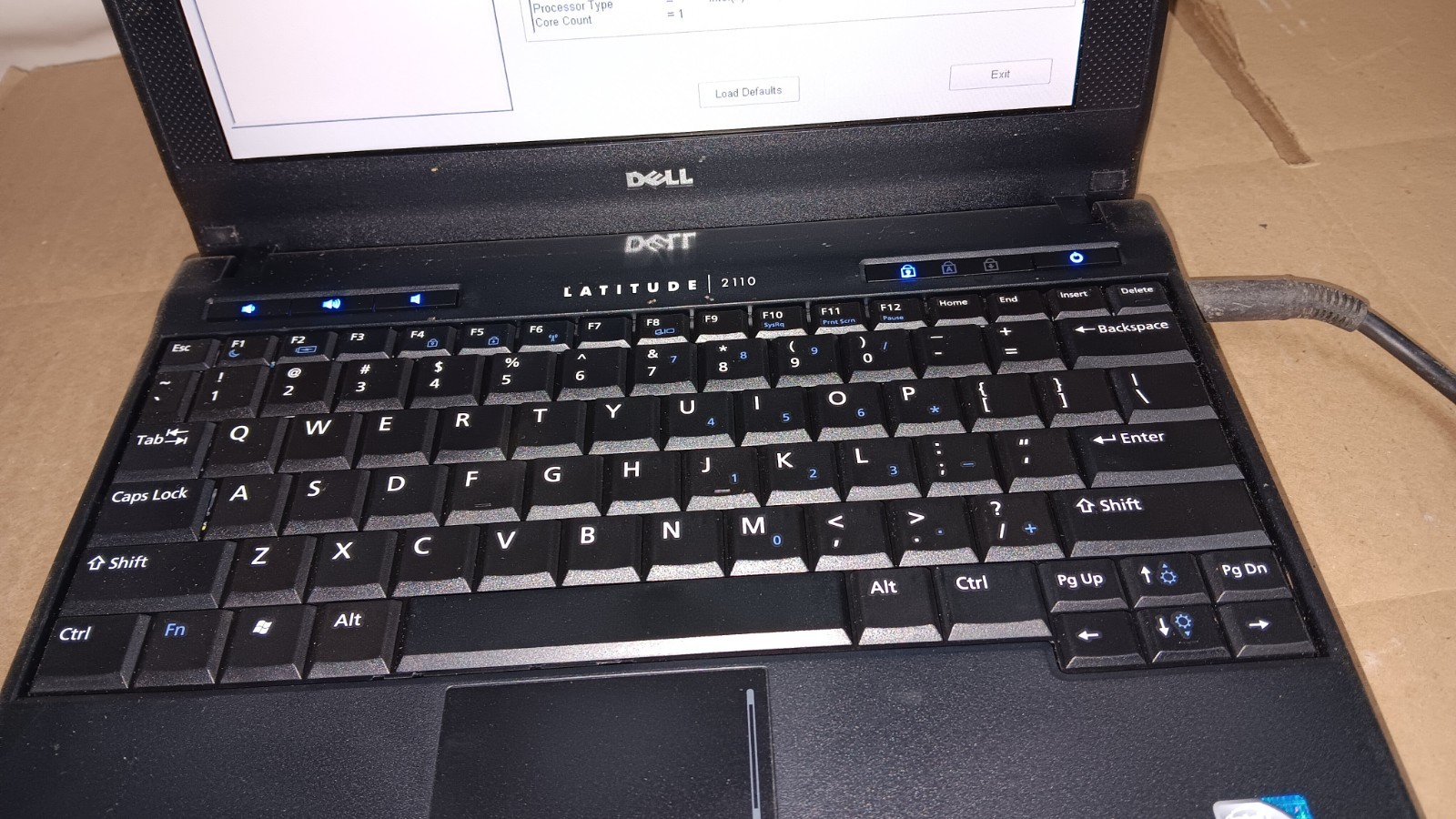 Dell Latitude 2110 Laptop Intel Atom N470 @ 1.83GHz 2GB 10.1″ LCD Windows XP pro