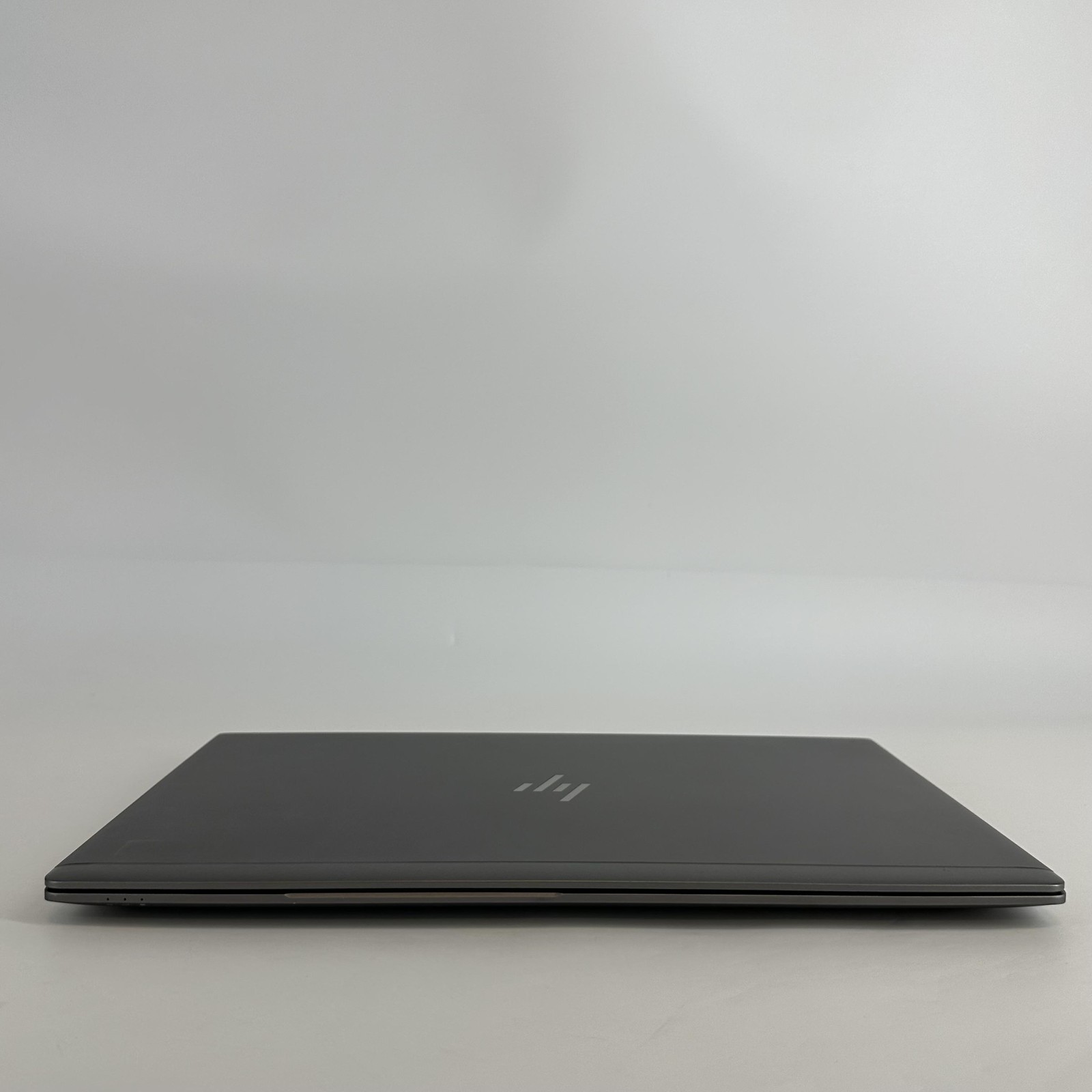 HP ZBook 15u G6 Gray FHD i7-8665U 1.90GHz 16GB 256GB SSD Very Good