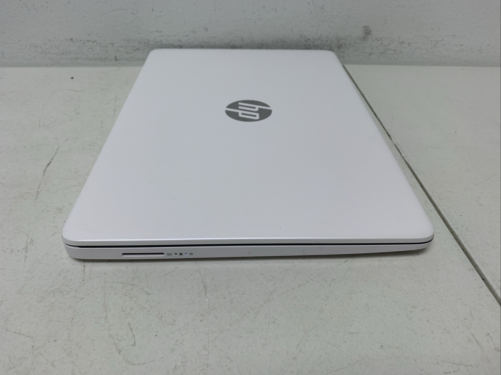 HP (14-DQ0xxx Intel Celeron N4020 1.1GHz – 64GB SSD – 4GB RAM Wind 10 Home