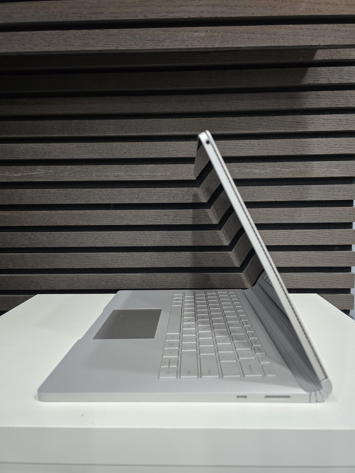Microsoft Surface Book 3 i7-1065G7 32GB 1TB SSD Touchpad Not Working READ
