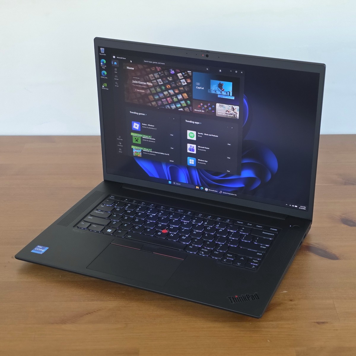 Lenovo ThinkPad P1 Gen 6 i7-13700H 16″ 1920×1200 16GB NVIDIA RTX A1000