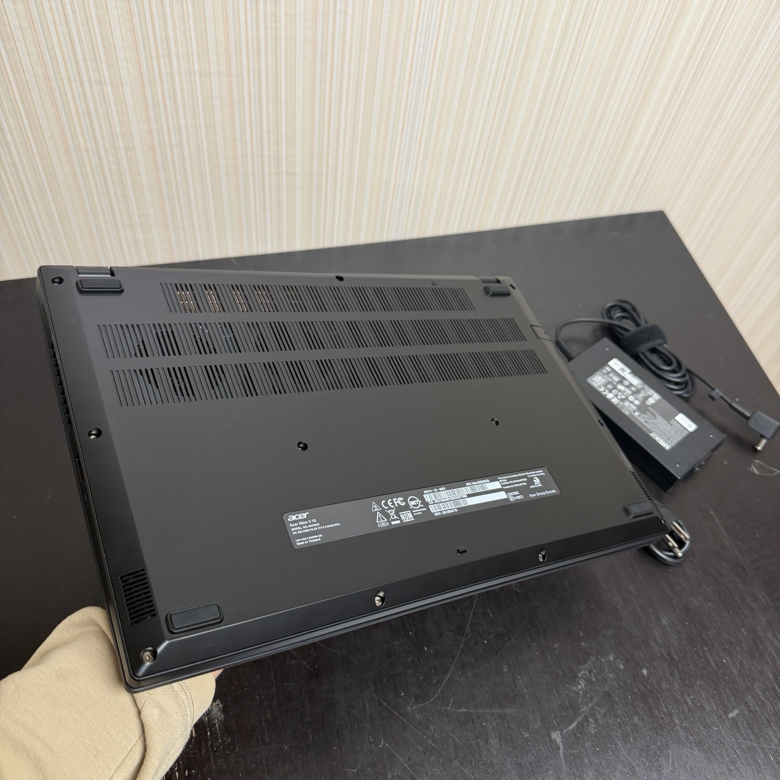 Acer Nitro V 15 15.6″ i9-13900H RTX 5060 16GB RAM 1TB SSD – NEVER USED 0 Cycles