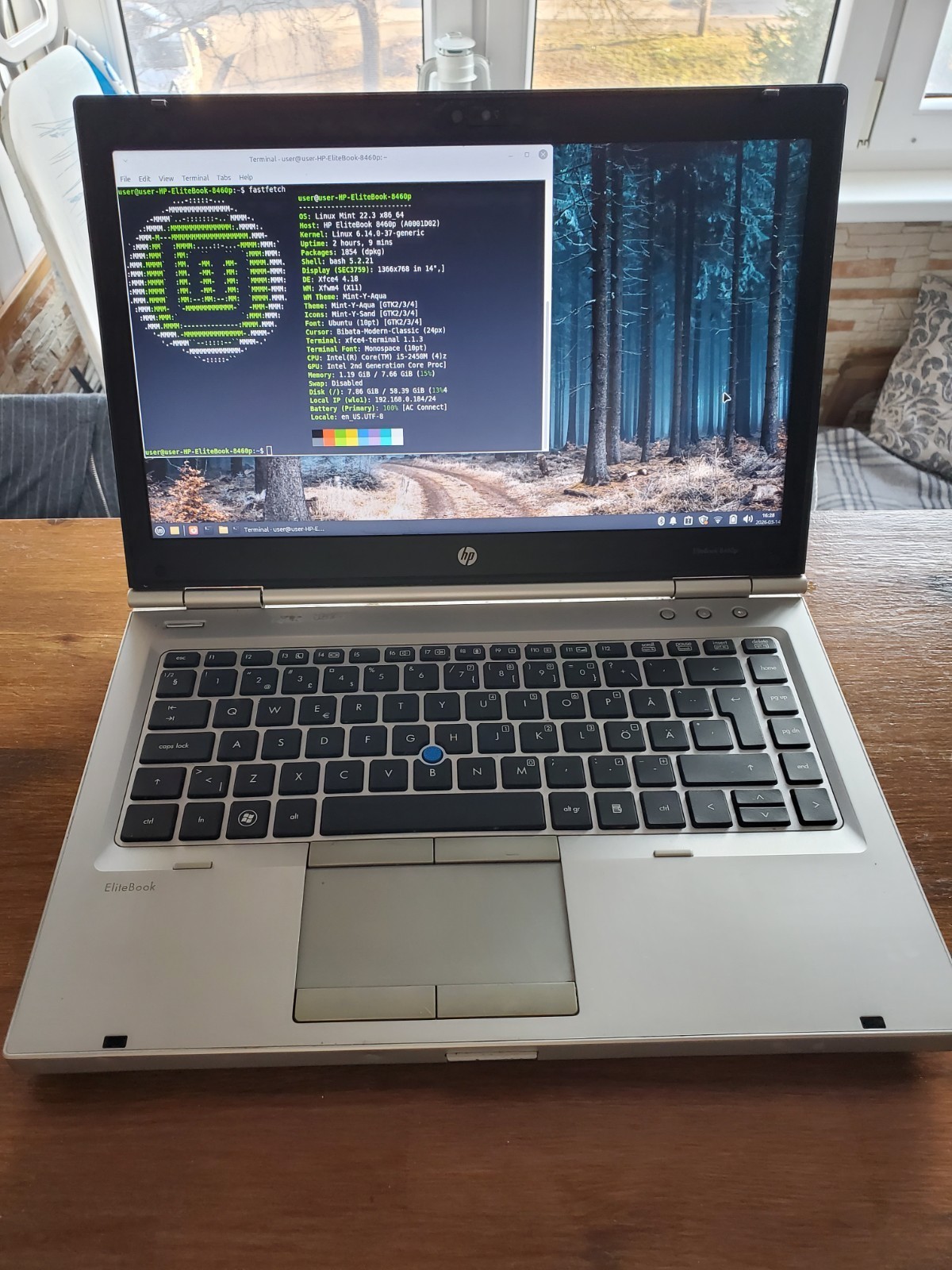 HP Elitebook 8460p Laptop – i5-2450M, 64gb SSD, 8gb RAM.