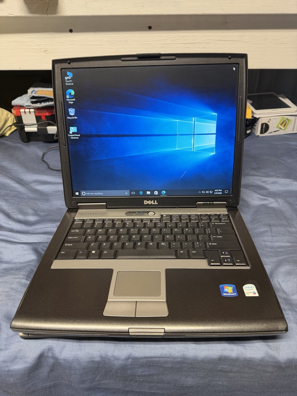 Dell Latittude D520 Business Laptop Computer
