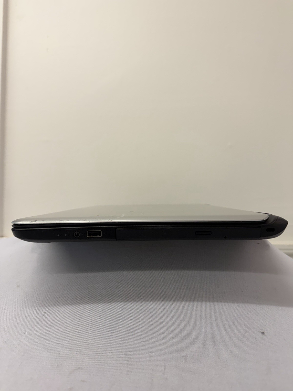 HP Laptop 355 G2 – Good Screen – AMD A6-6310 – RAM 8 GB – Read Des